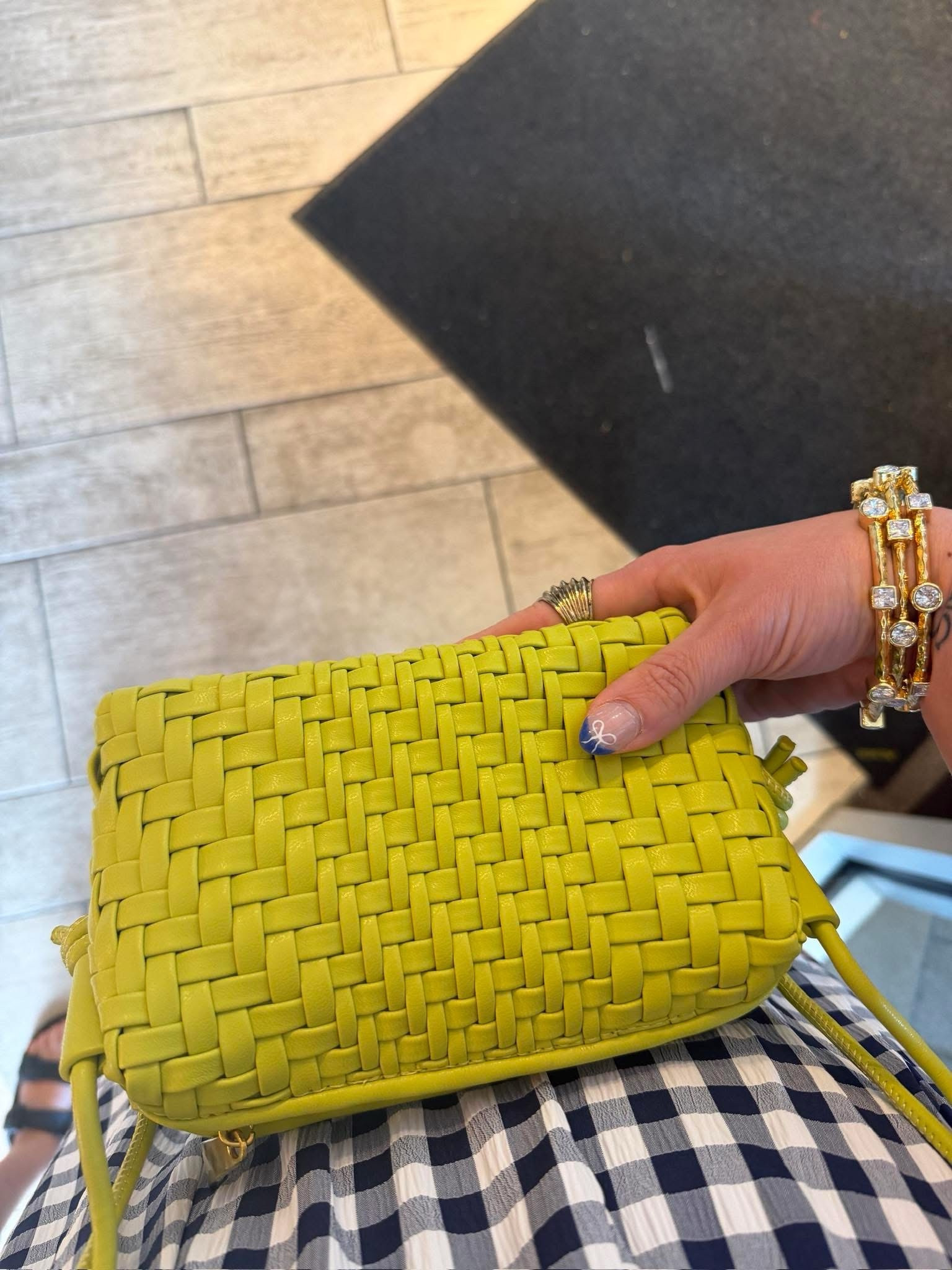 
stylish and versatile, this green woven crossbody bag is perfect for any summer outing. Pair it with these chunky necklaces for a bold look! 


#LTKBeauty #LTKootd #LTKMidsize