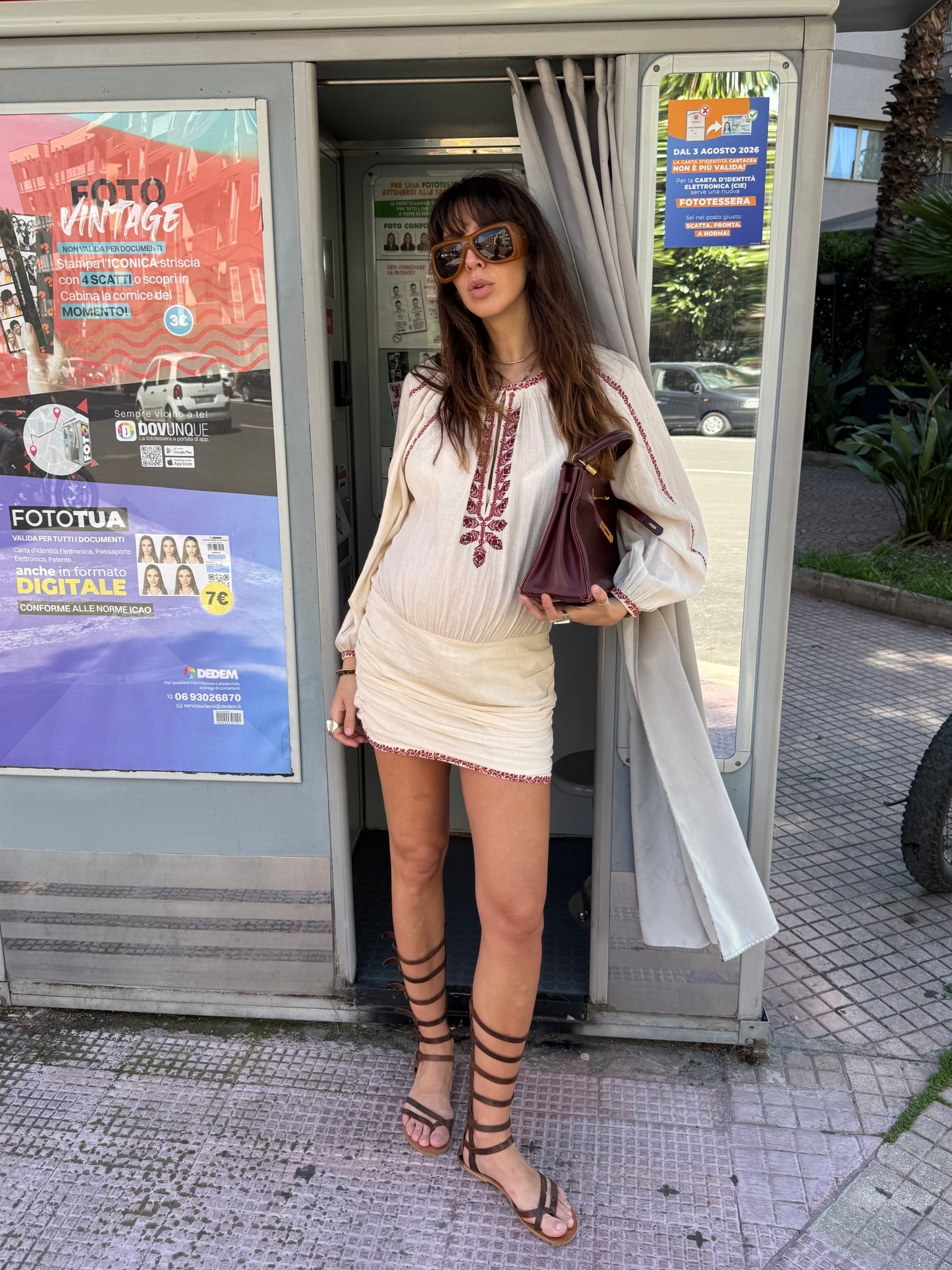 Wearing size 40 ( 7months pregnant)