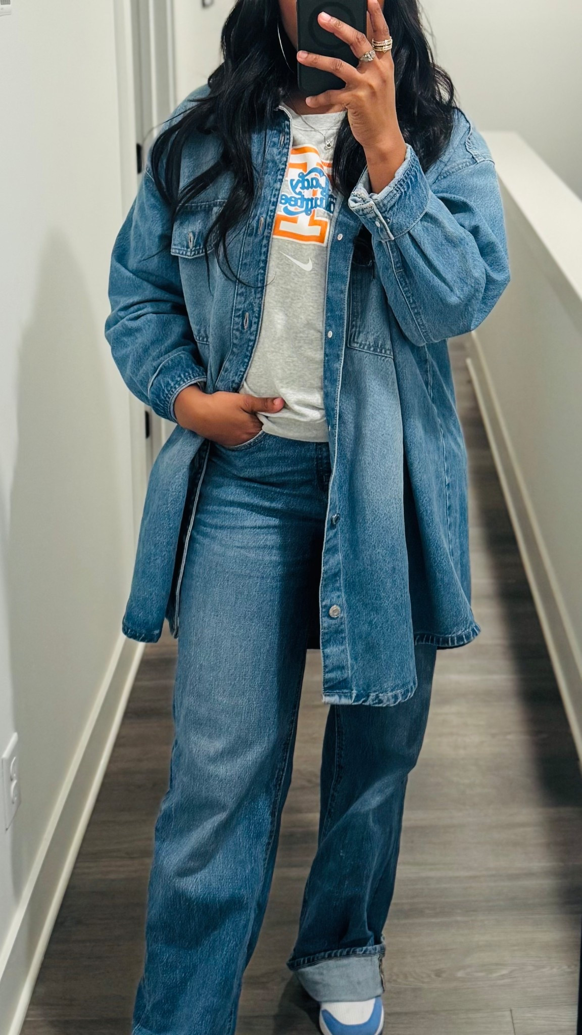 Casual games outfit // Canadian Tuxedo


#LTKmomlife #LTKootd #LTKdayinmylife