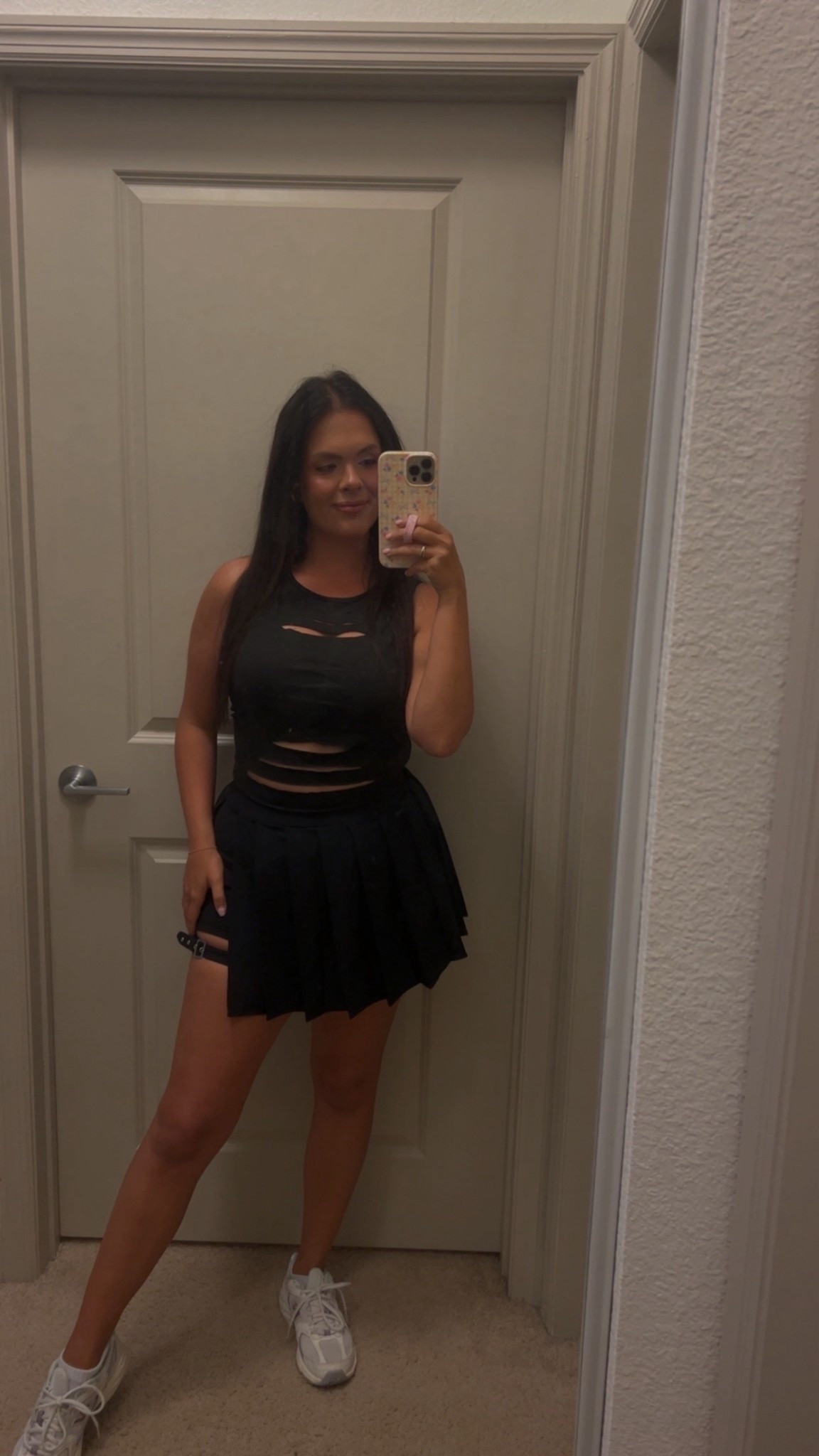 Halloween Horror Nights HHN Outfit Inspo 🖤

#LTKFindsUnder50 #LTKSeasonal #LTKActive