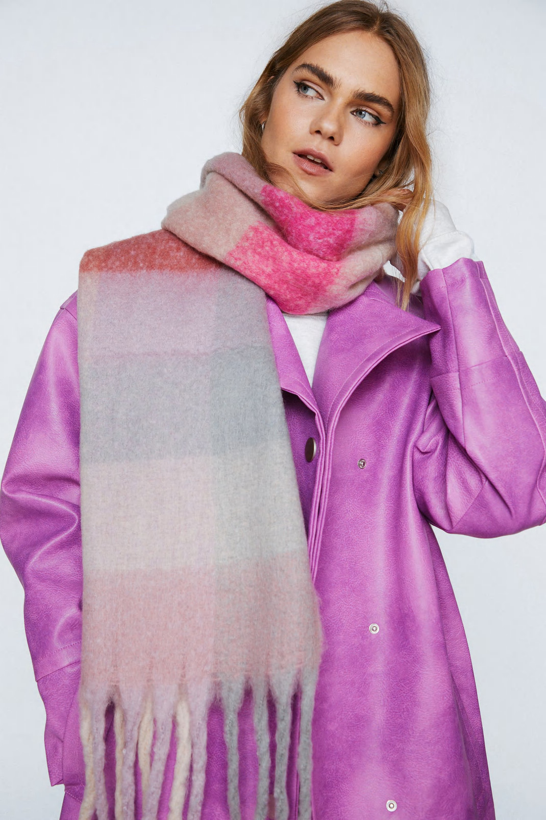 Knitted Oversized Checked Scarf | Nasty Gal (US)