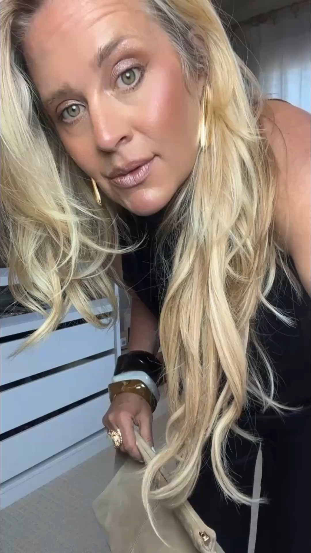  ✨Tap the bell and ❤️ for over 40 fashion, midlife style, midsize fashion and luxury looks for less. 

⬇️Sizing information:
Dress medium (size down if in between sizes)
Linen pants large, tts
Linen tube top large runs tts
Silk dress large tts
Silk halter and pants large, tts




I used to dread summer dressing. Everything was tight, clingy, and way too hot.
Until I found the 2 fabrics that changed everything: 100% linen + washable silk. 🙌☀️

These 5 outfits keep you cool, confident, and pulled together — even when the temps spike.
✔️ Breathable
✔️ Lightweight
✔️ Zero stick, pinch, or sweat stress

If you're over 40 and DONE suffering through summer style…

👇 Comment “luxe” and I’ll send you the links to all 5 looks. 💌

👑"Helping you look good, feel good!" - Lindsey Denver


Midlife style, midsize fashion, over 40 style, confident fashion, midlife outfit ideas, midsize style tips, everyday midlife style, comfy and chic, style over 40, fashion for moms, flattering fashion, midlife confidence, midsize style inspo, realistic fashion, effortless outfits, style at any age, wardrobe reset, fashion freedom, women rediscovering style, feel good fashion


Follow my LTK @Over40andmidlife on the @shop.LTK app to view this post and get my exclusive app-only content!

#liketkit 
@shop.ltk
https://liketk.it/5gYSZ

Follow my LTK @Over40andmidlife on the @shop.LTK app to view this post and get my exclusive app-only content!

#liketkit #LTKOver40 #LTKMidsize #LTKFindsUnder100
@shop.ltk
https://liketk.it/5gYTx