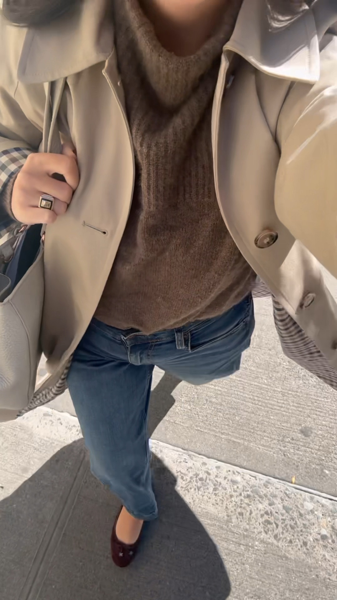 Cozy neutrals for a crisp fall day 🍂 Wearing my favorite cashmere sweater — the perfect balance of luxe and laid-back — paired with barrel-leg jeans for that effortless off-duty shape. I layered on a classic trench and finished with timeless accessories for a polished NYC look.

✨ Shop my outfit details below — everything from the soft cashmere knit to the best barrel jeans that actually flatter petite frames.

Use code CAREY15 for 15% off my jeans!

#falloutfit #LTKfall #capsulewardrobe #cashmeresweater #barrellegjeans #fallstyleinspo #neutraloutfit #effortlessstyle #petitefashion #fallfashiontrends #nycstyle

#LTKSaleAlert #LTKStyleTip #LTKSeasonal