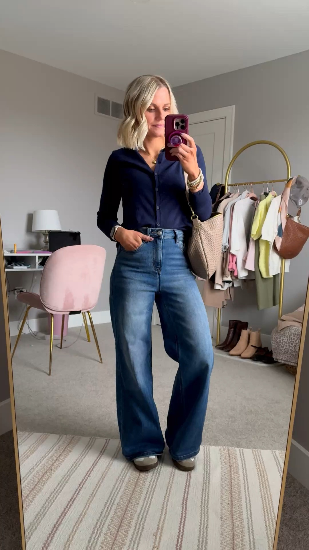 What I wore to chaperone my daughter field trip to the museum today! It was the perfect early spring outfit! 
Cardigan- xs
Jeans- 24

#LTKSeasonal #LTKootd #LTKPetite