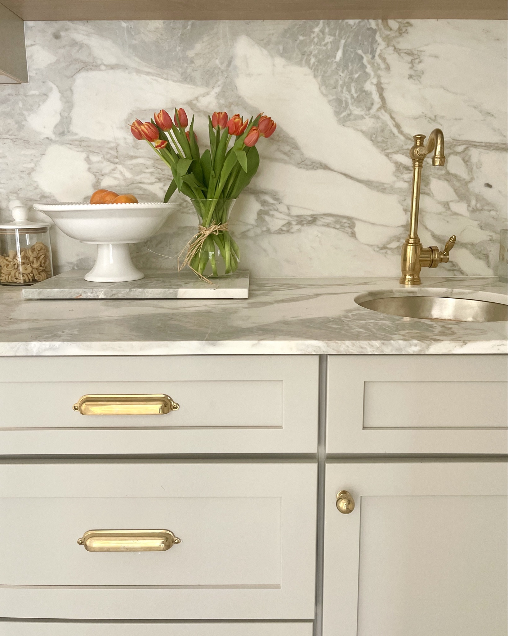 Say yes to beautiful unlaquered brass hardware in the pantry!

Rejuvination
Brass cup pulls
Brass knobs

#LTKHome