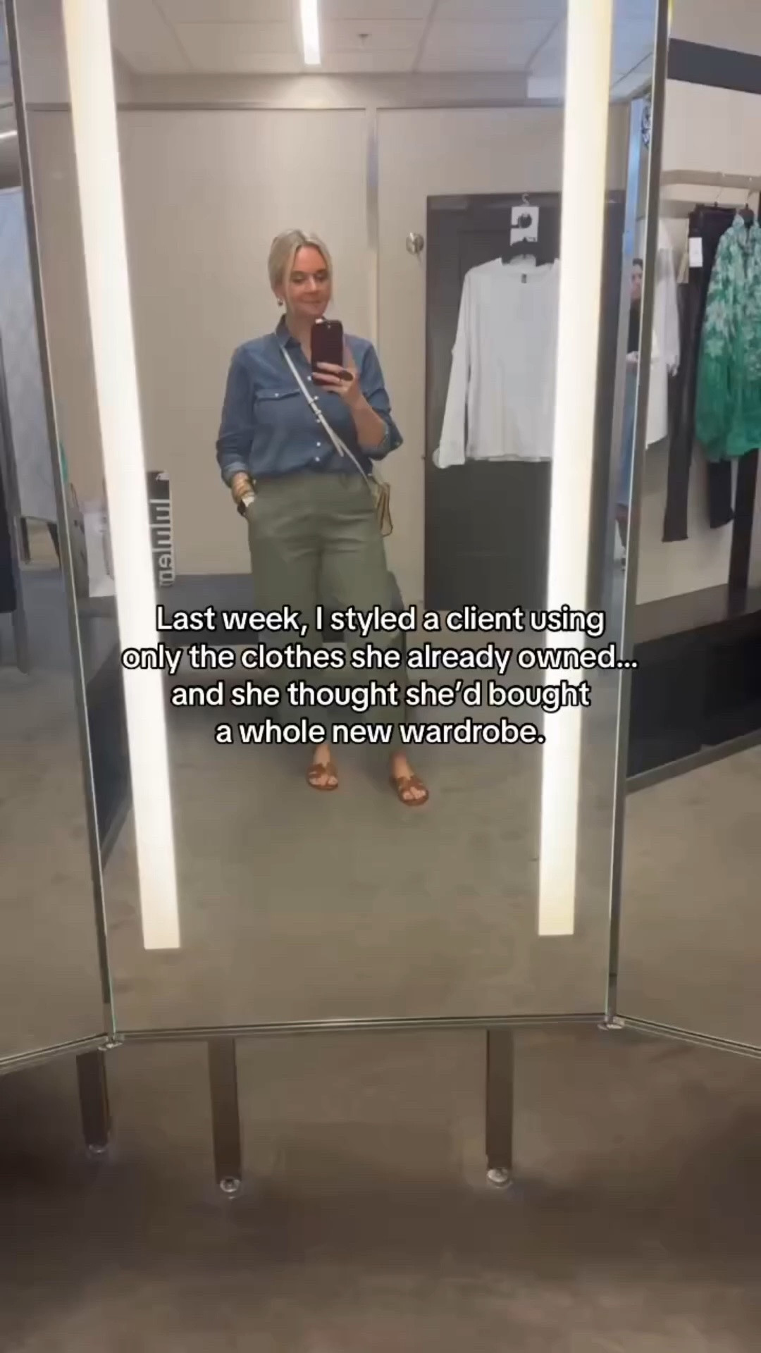 One of the biggest misconceptions about personal styling is that it starts with shopping. 

Most of the time, it starts with your closet. 

When you understand proportions, layering, and how to mix pieces in new ways, outfits you’ve ignored for years suddenly become favorites. 

Before you head to the mall this weekend, challenge yourself to create three new outfits from what you already own. 

You might be surprised by what’s already hanging in your closet. 

✨ Follow for styling tips that help you love the clothes you already have.