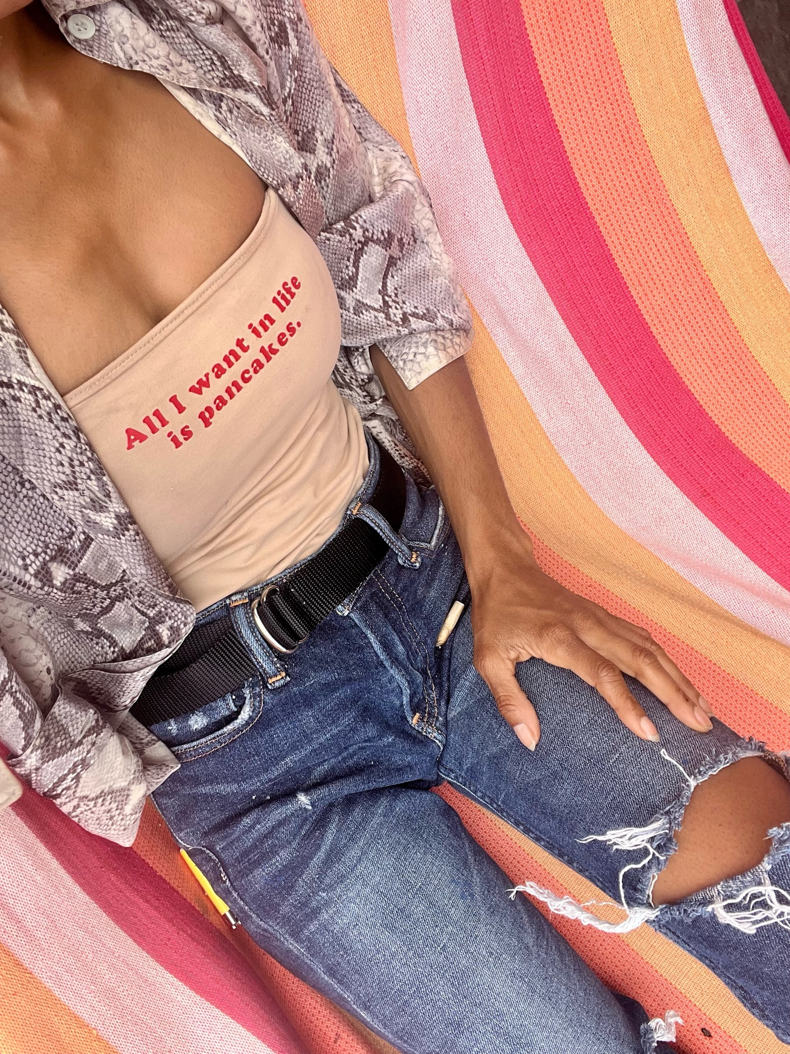 WWJD | What would Joan do?

She’d escape to a lowkey spot in Latin America to write prose so good that she’d end up garnering fans who never even read her work.

No reading shame here though. Just a continuation of curated lifestyle goods inspired by the recent Joan Didion estate sale at Hudson’s Stair Galleries. (& a denim selection that fits like the perfect, slightly grunge, boot cut jeans).
*I’m 5’0 & wearing a kid’s size 12 of the a&f skinny. 

#joandidion #intereriors #springoutfit #denim

#LTKSeasonal #LTKstyletip