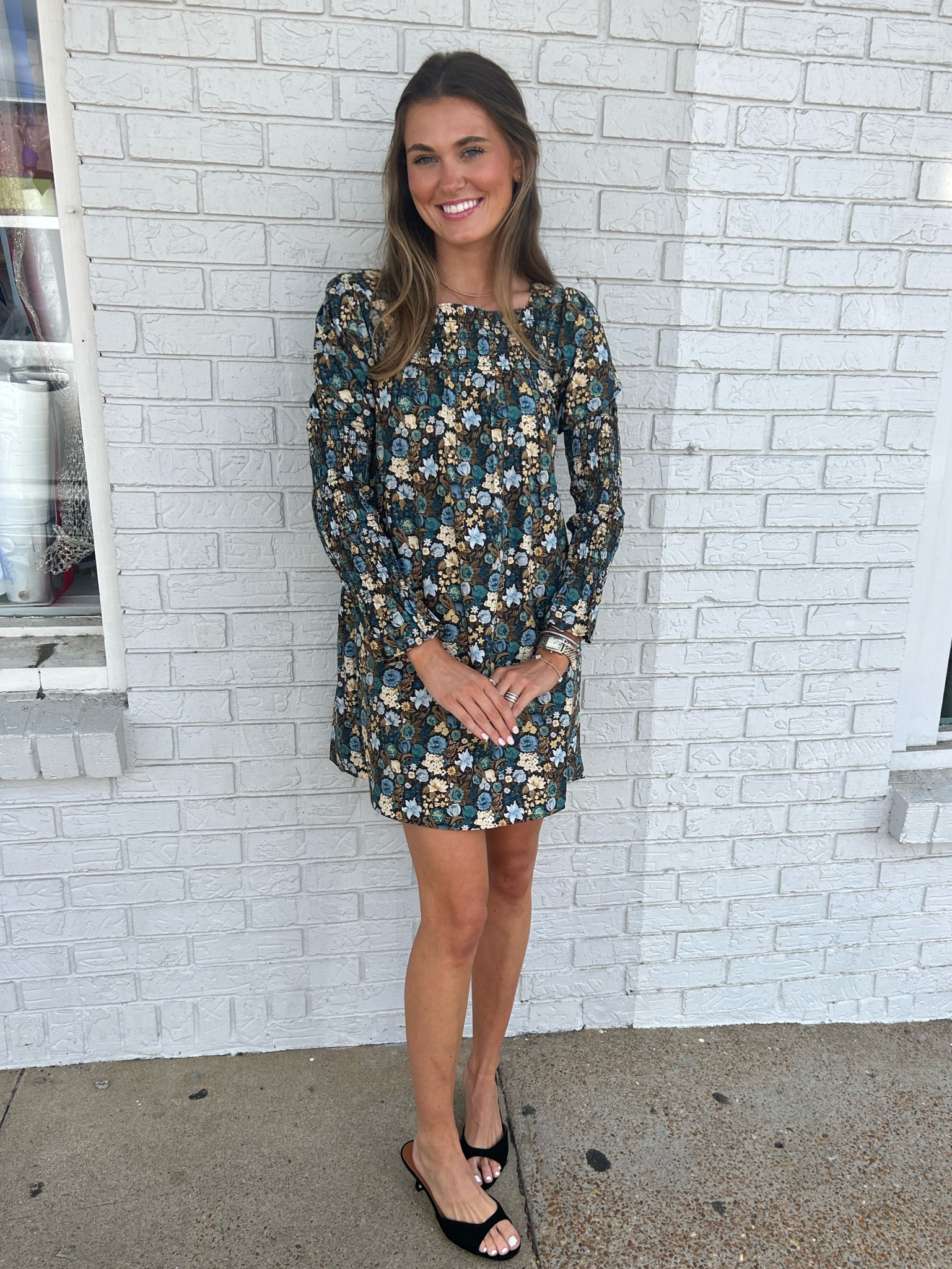 OOTD @ Cicada ! Go shop 🧡💋
Doen Sabia dress - tagged similar ! 

#LTKWorkwear #LTKFallSale #LTKStyleTip