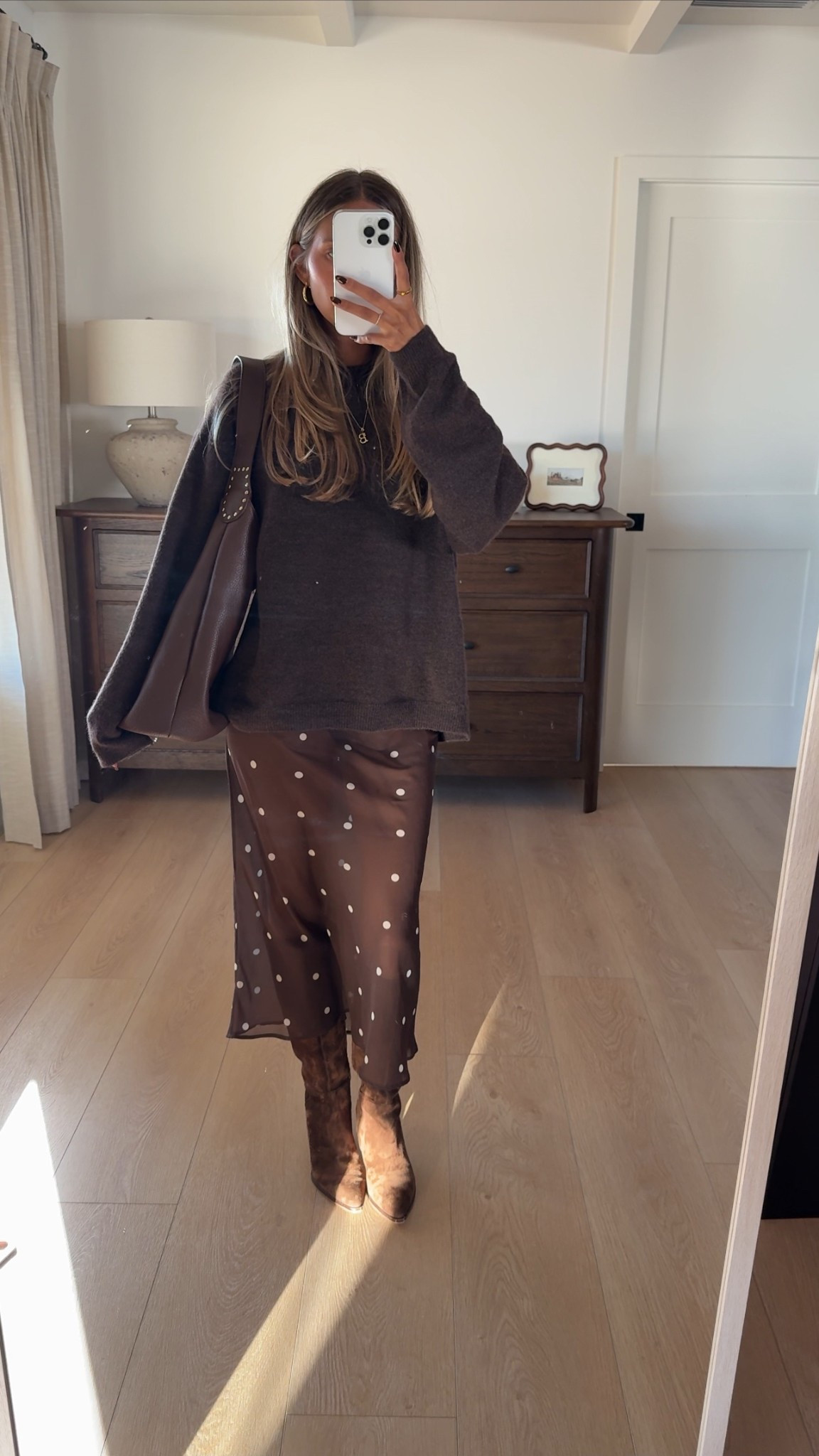 Browns 🤎 love the sheer skirt with my favorite H&M knit 🤎🤎