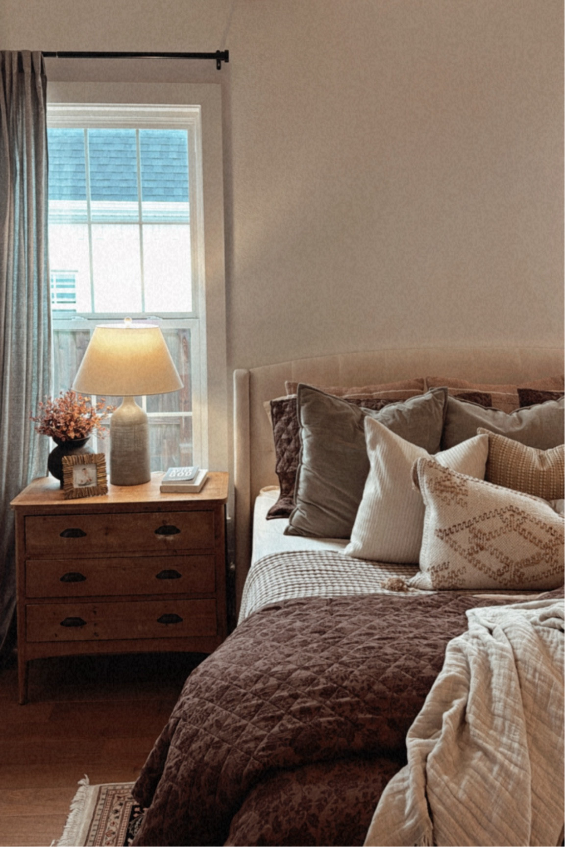 New cozy bedding from Sam’s club! Quilt, Becki Owens, Becki Owens for Sam’s Club, Becki Owens interiors, master bedroom, bedding, floral quilt, brown quilt, cozy bedding, florals, vase, home decor, decor, master bedroom decor, Sam’s club, Amazon home decor, Amazon bedding, target, target pillows, Amazon pillows, target beddingg

#LTKHoliday #LTKFindsUnder50 #LTKHome