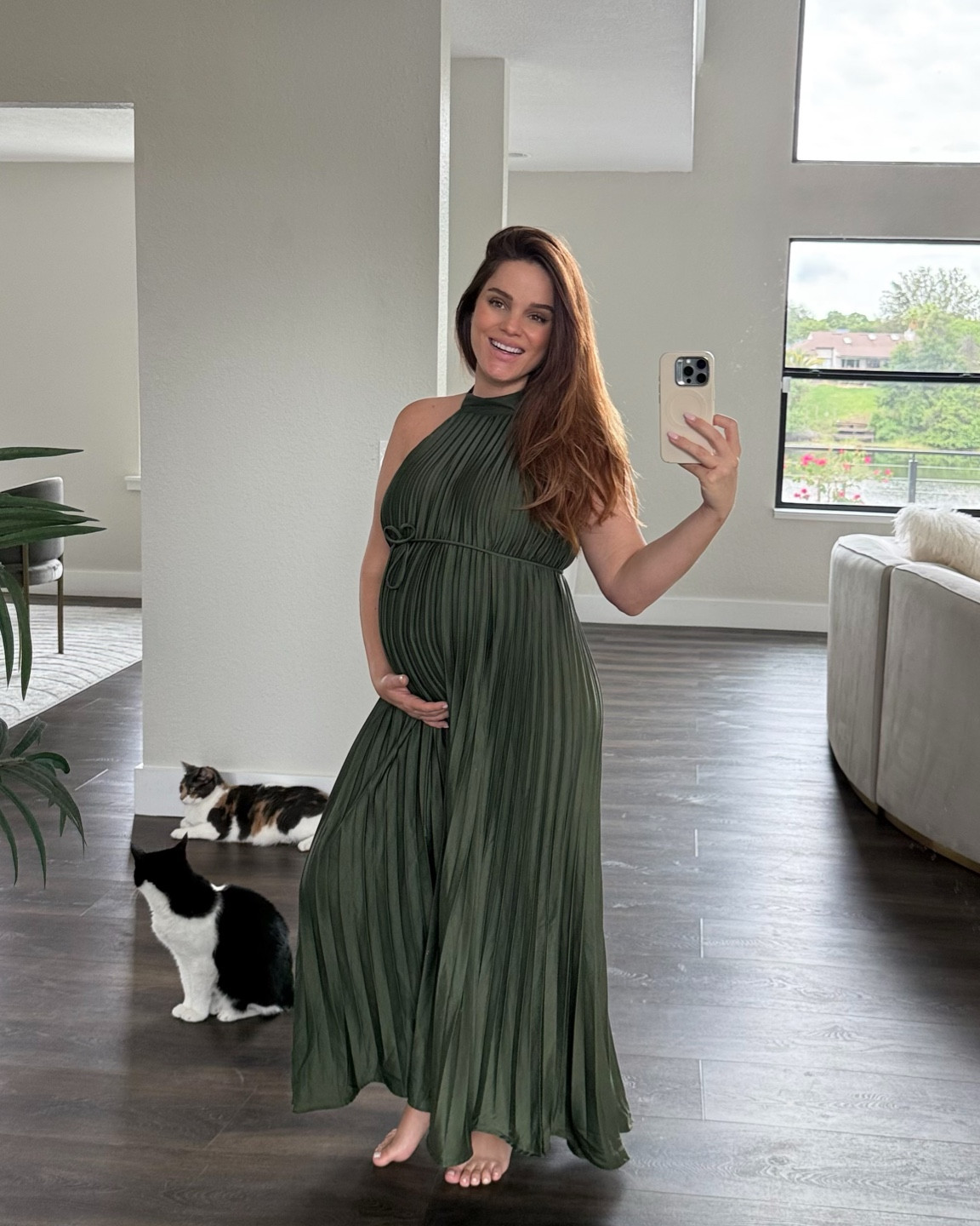 Bump-Friendly Dress 🩷