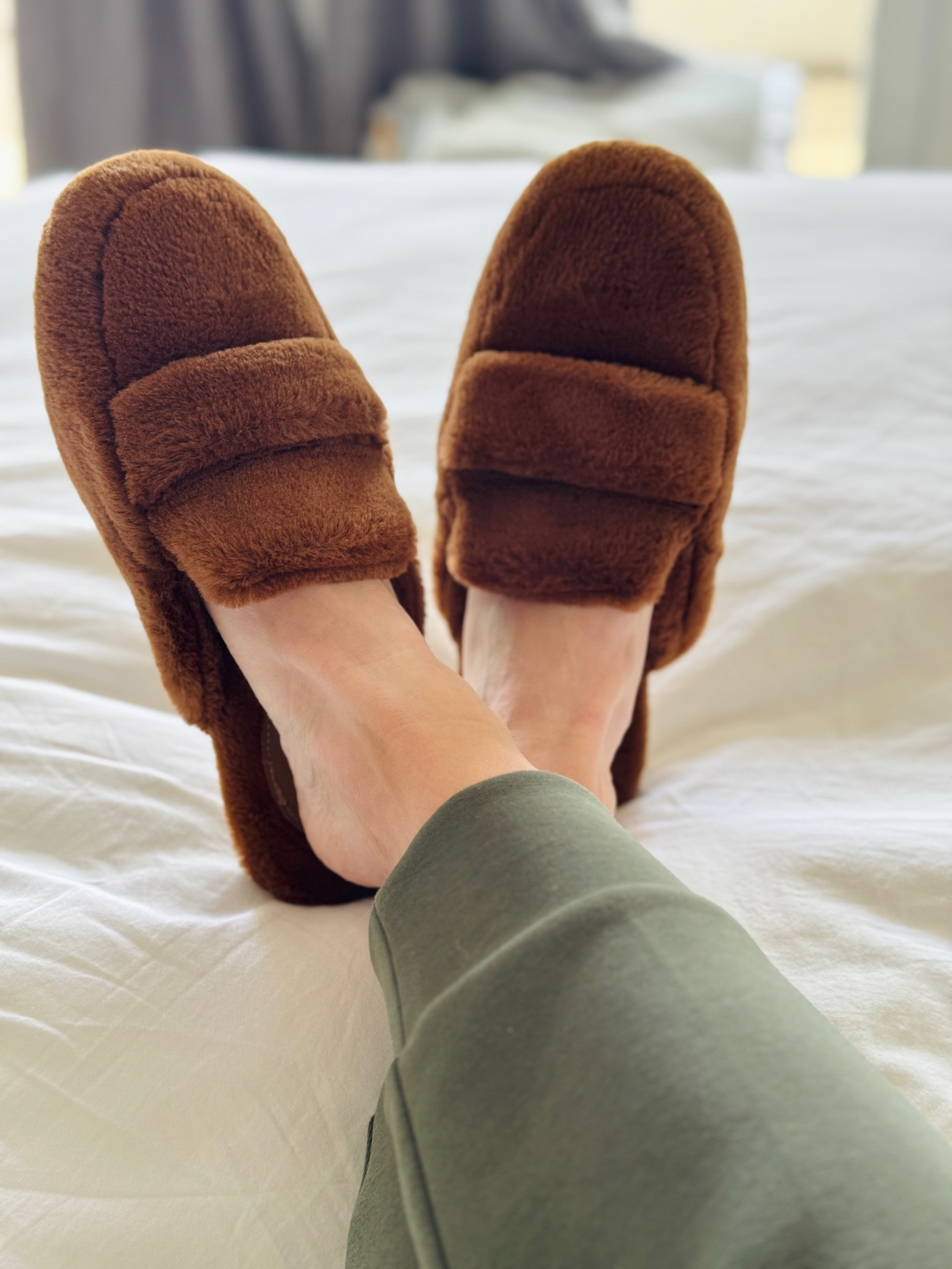 The best selling $15 loafer slipper that I’m living in.  They are so insanely soft and would be a great gift for her.

#GiftForHer #GiftForMom #GiftsUnder20 #Slippers #HouseShoes #TargetStyle #TargetFINDS 

#LTKFindsUnder50 #LTKShoeCrush #LTKGiftGuide