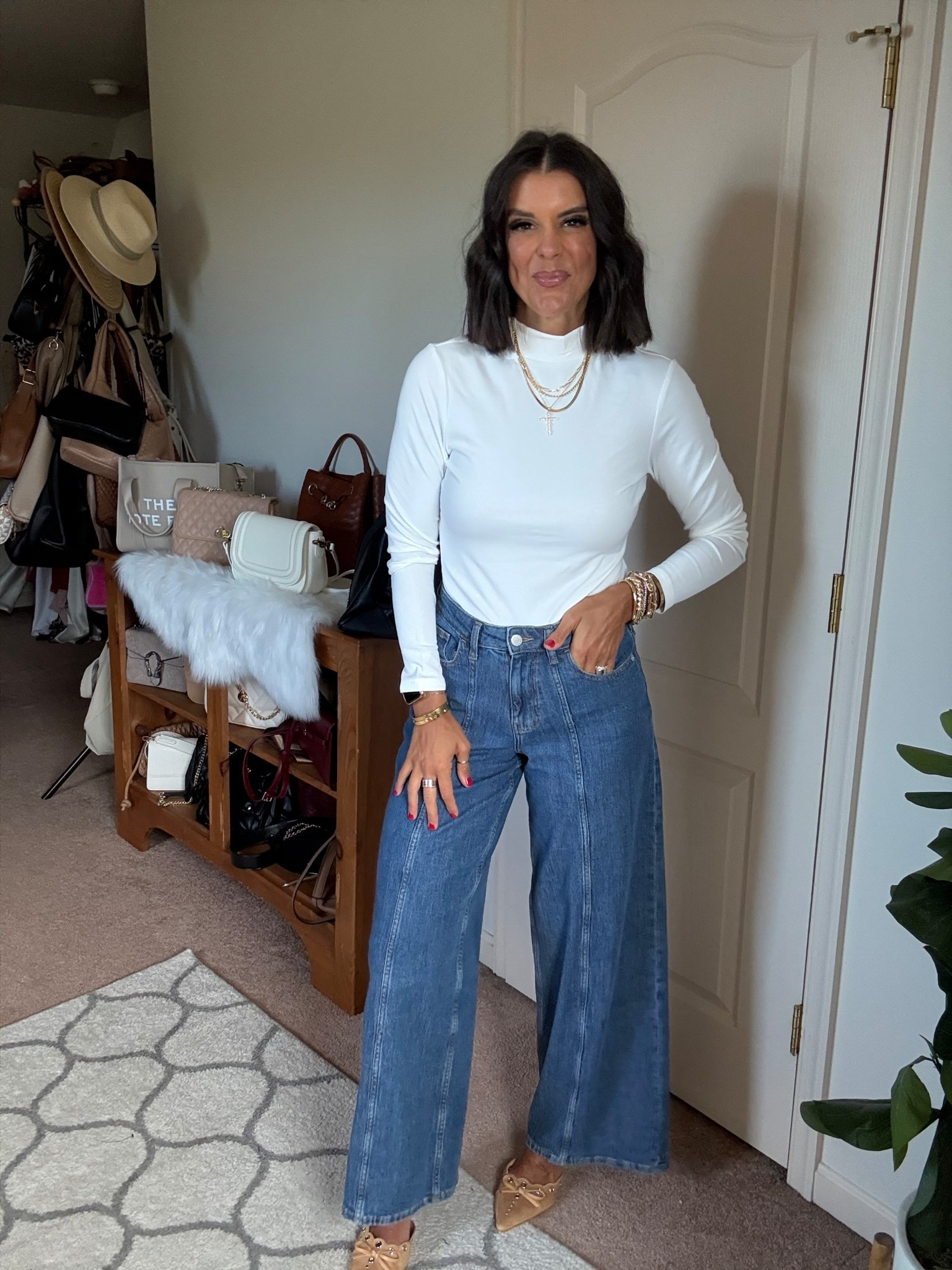 small in top, size 26 in jeans 

#LTKSeasonal #LTKFindsUnder100