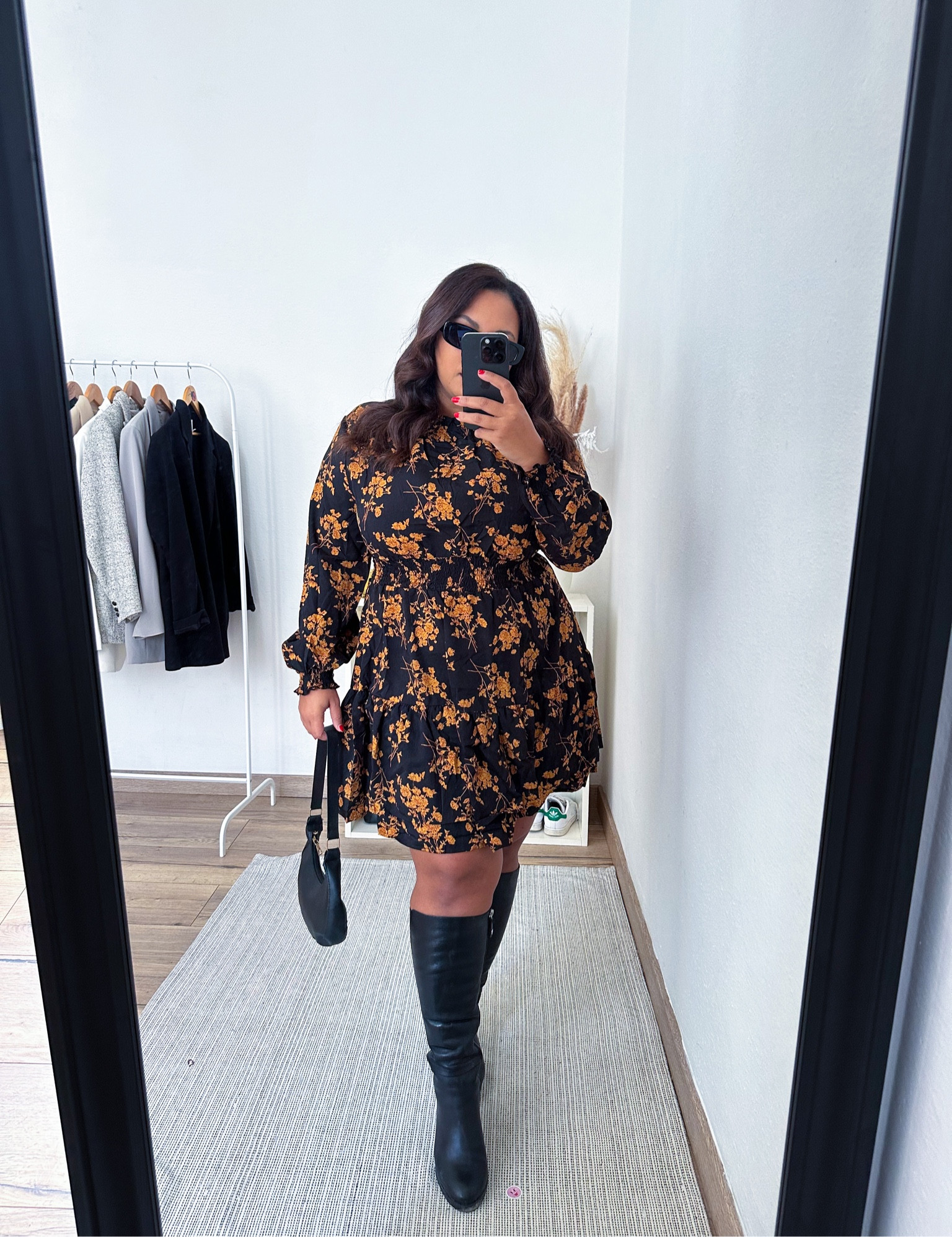 Perfect dress for fall 🍁

#falldress #curvydress #midsizedress #curvyfashion 

#LTKmidsize #LTKstyletip #LTKSeasonal