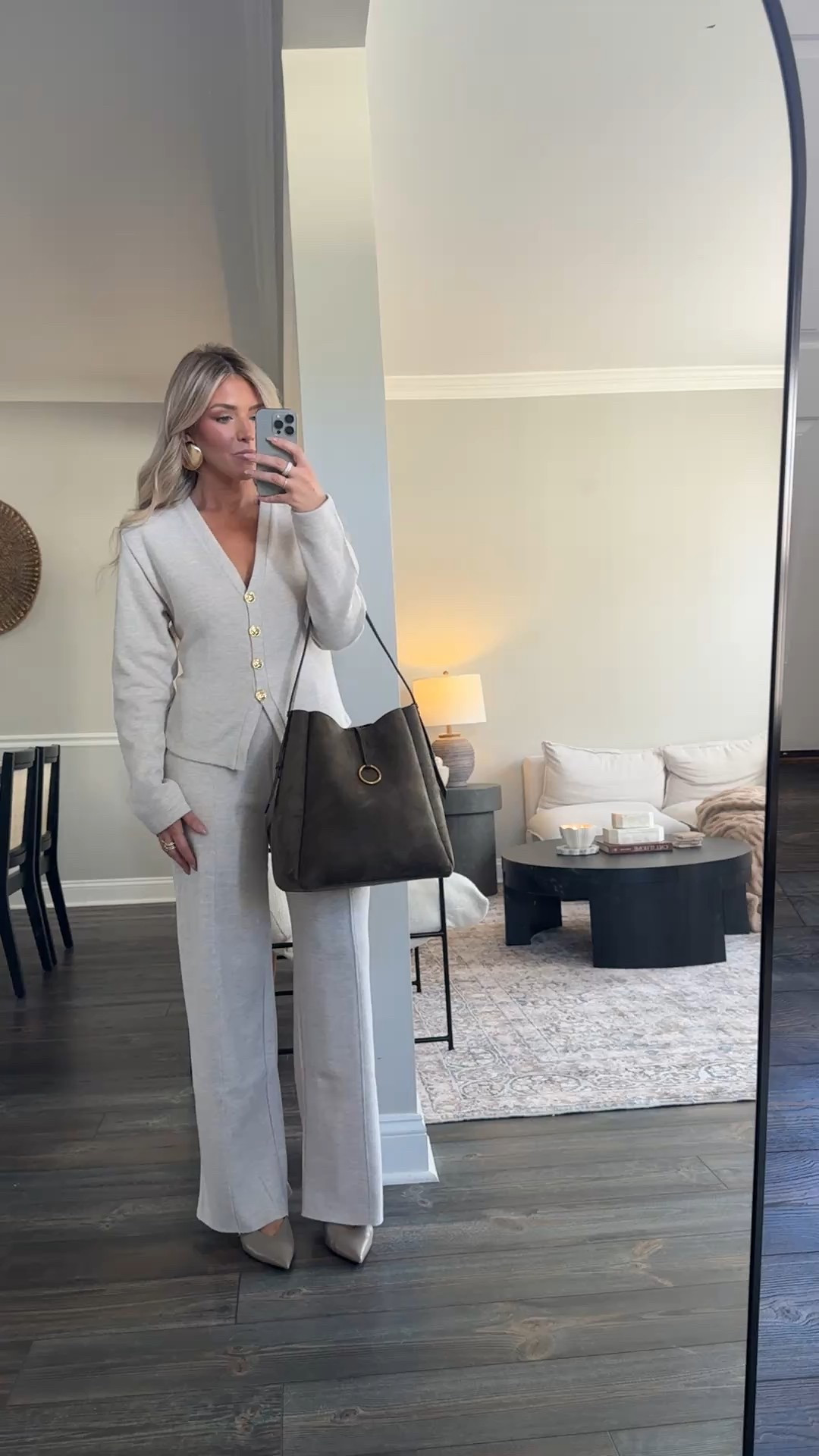 Had to grab this set in another color! Sooo soft and chic

#LTKFindsUnder100 #LTKSeasonal