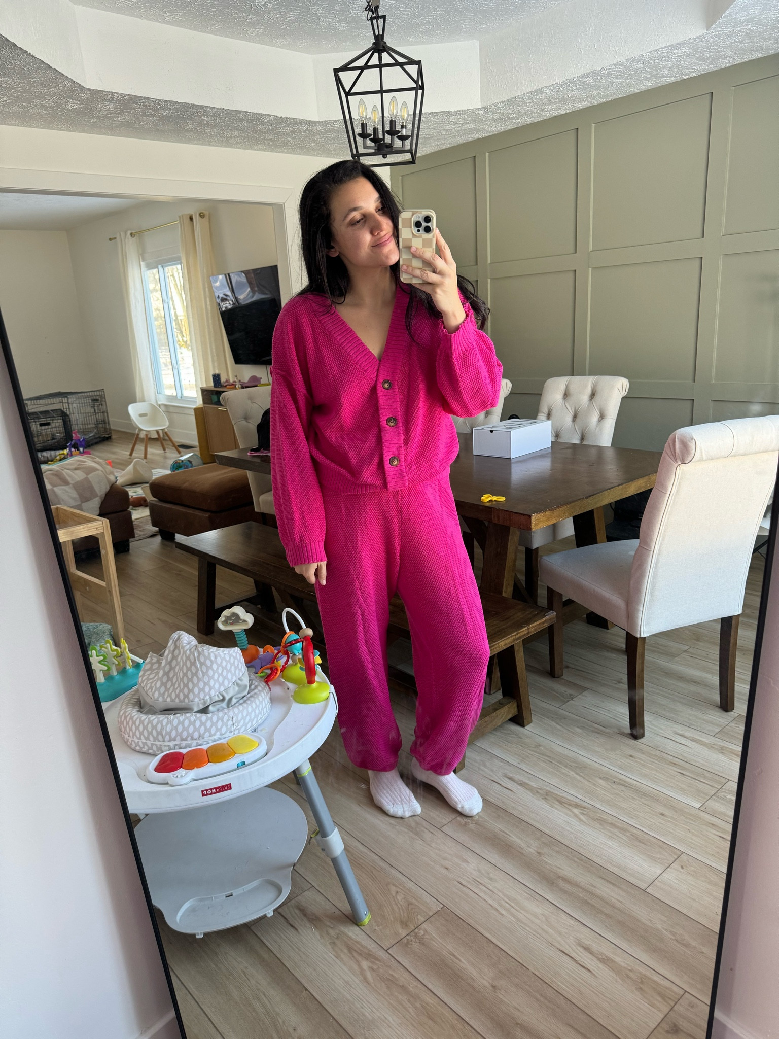 Stay at home mom outfit of the day, postpartum mom outfit, easy mom outfit 

#LTKFamily #LTKMidsize #LTKBump