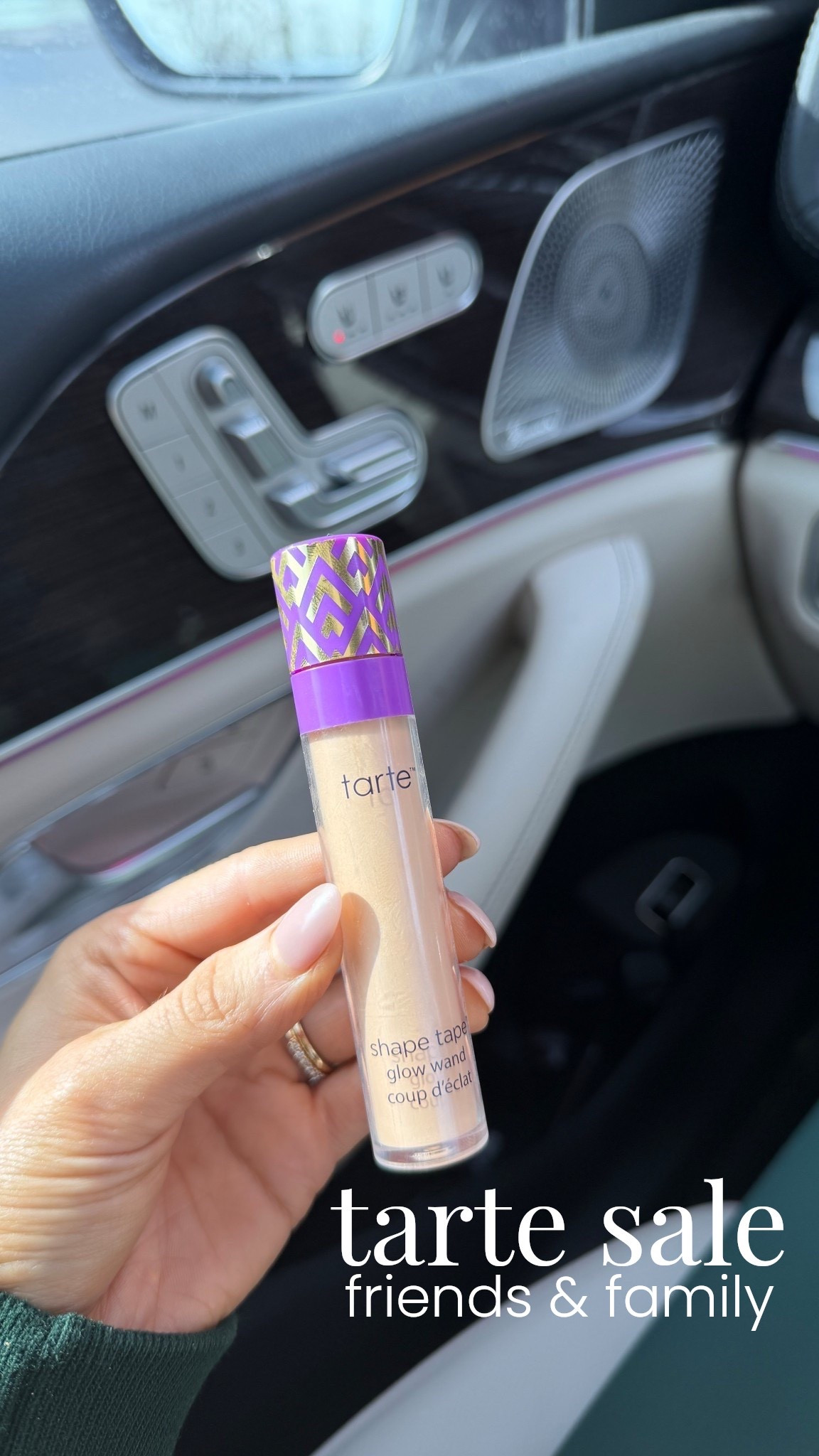 Tarte friends & family sale thru 3/14!

my code outside of sale is: MICHELEJALIENE15 // one of those items i’ve repurchased over and overrrr. LOVE the glow it gives me. you can use it so many ways. wear under or mix with your concealer, wear it as a concealer, or apply under your makeup for a glow. it’s better than the charlotte tilbury flawless filter IMO!

tarte, tarte sale, tarte makeup, tarte makeup finds, sale, sale alert, beauty, michele jaliene 

#LTKBeauty #LTKSaleAlert