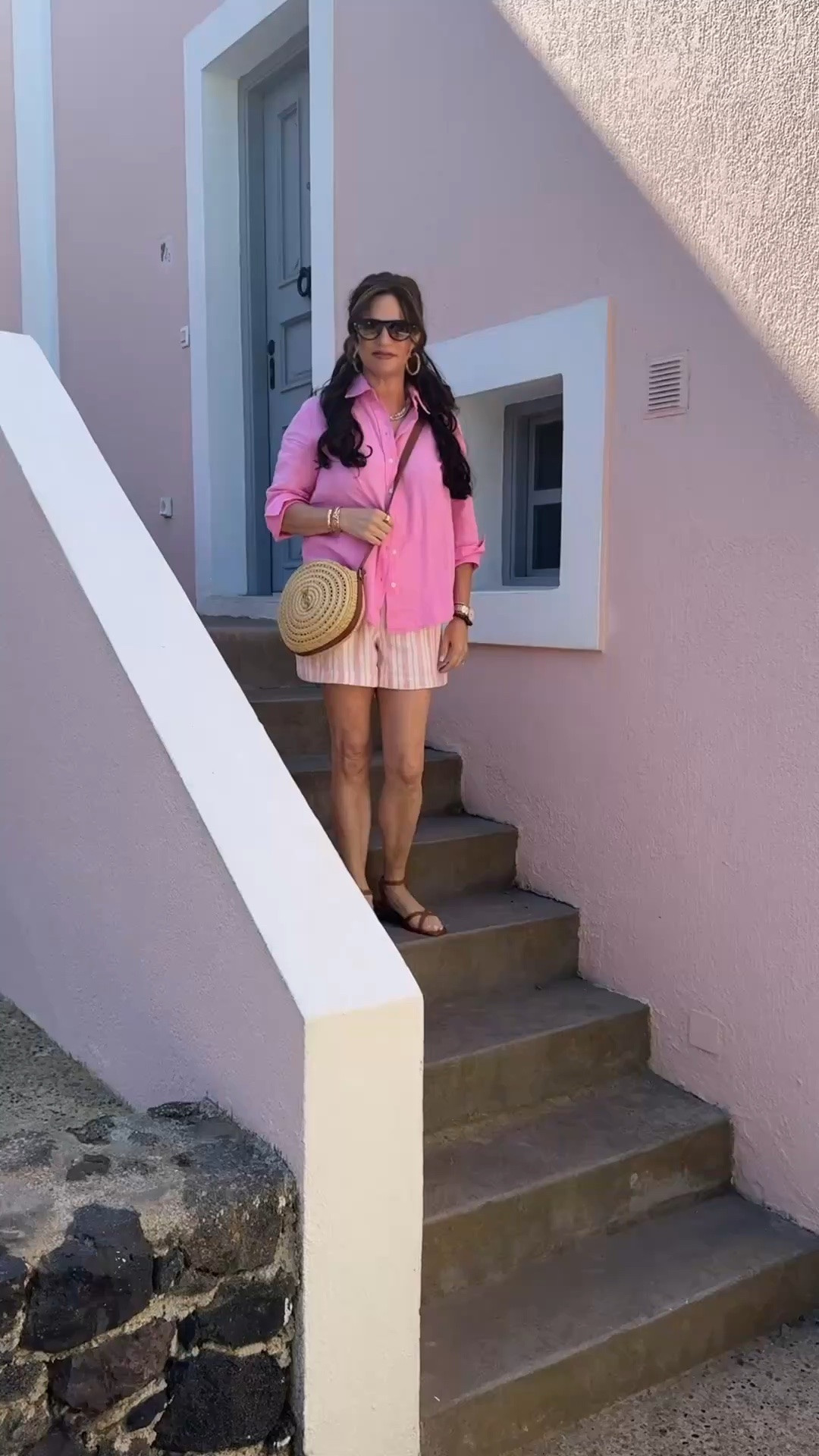 On sale linen look . Tip sm , shorts XS

#LTKootd #LTKOver40 #LTKTravel