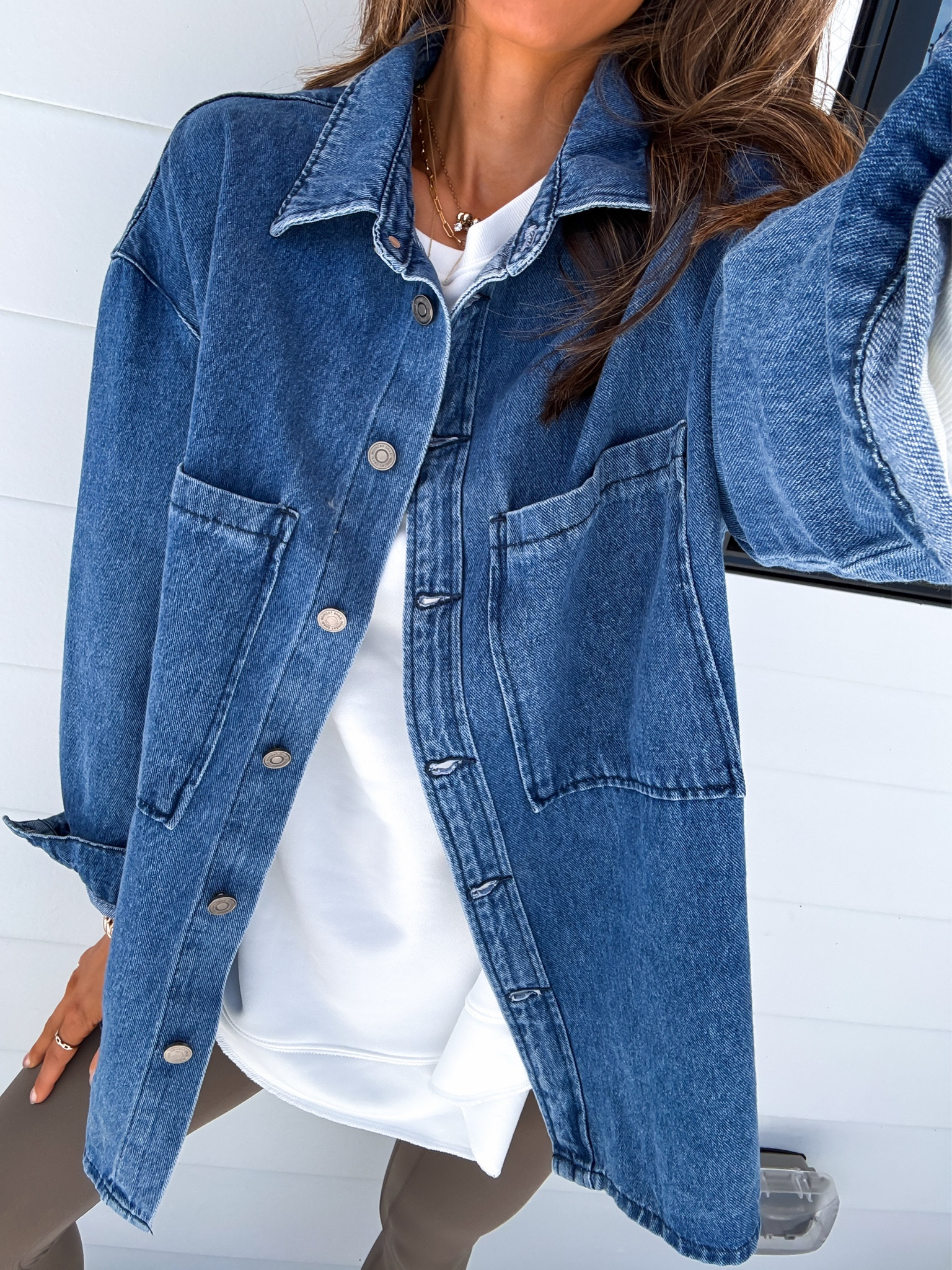 Wearing a medium in the denim top. Jeans fit true to size - I’m wearing a size 25 

#LTKFindsUnder100 #LTKSaleAlert #LTKFindsUnder50