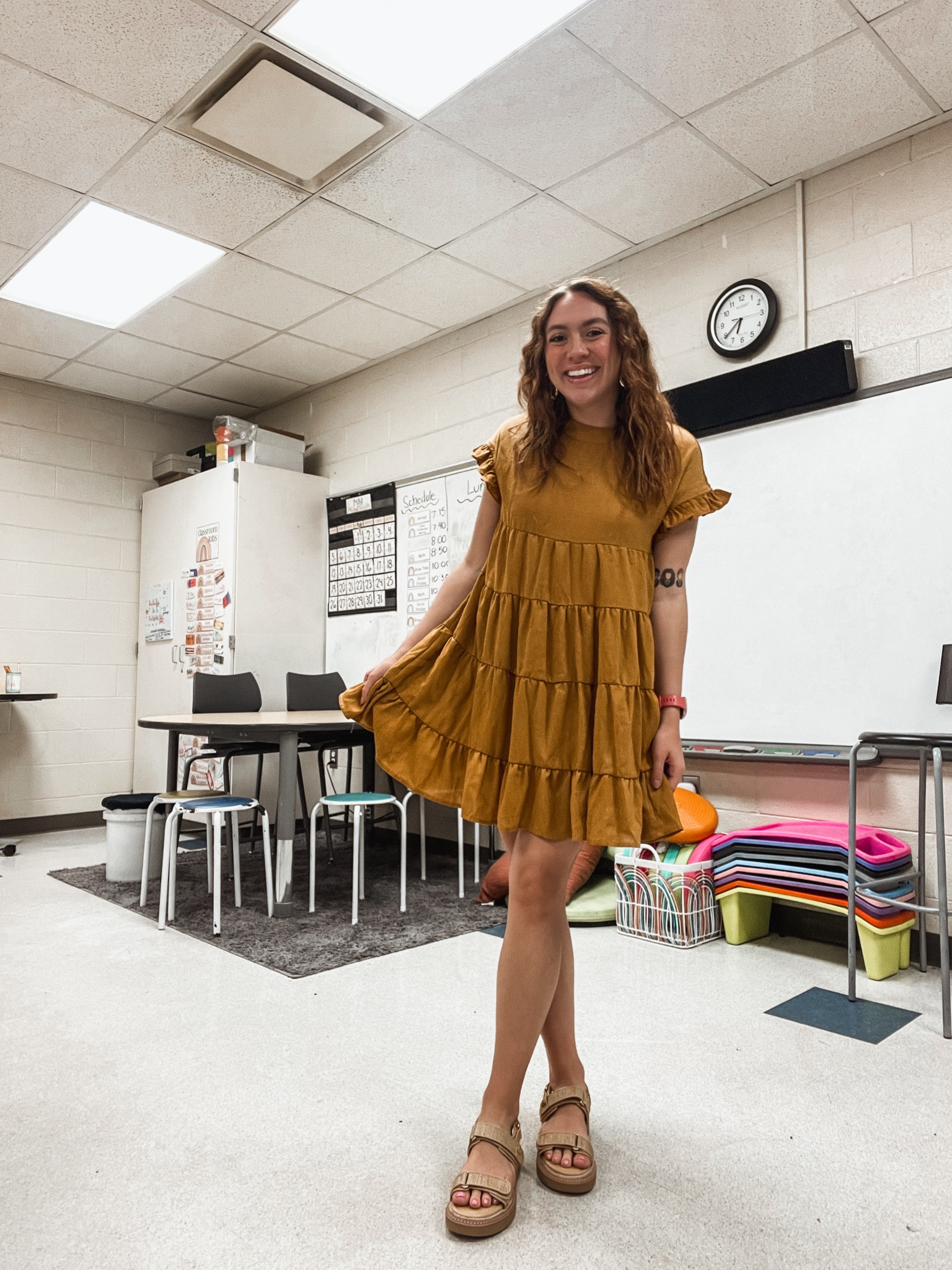 Spring outfits, spring dresses, spring sandals, work outfits, workwear, summer shoes, teacher outfits, teacher style, teacher fashionn

#LTKWorkwear #LTKFindsUnder100 #LTKSeasonal