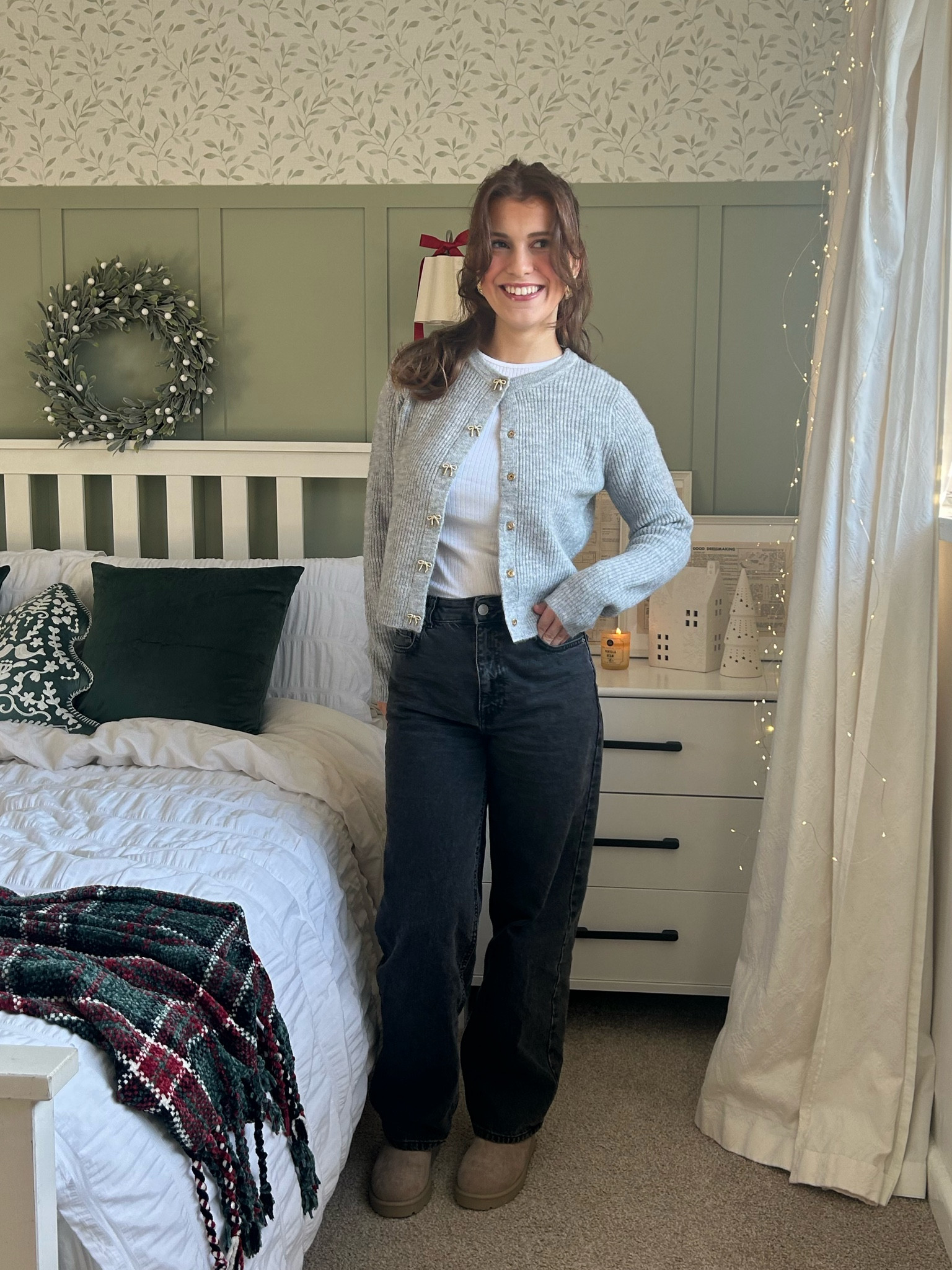 I’m obsessed with this bow jumper! Outfit all from New Look 

#LTKwinter #LTKautumn #LTKuk