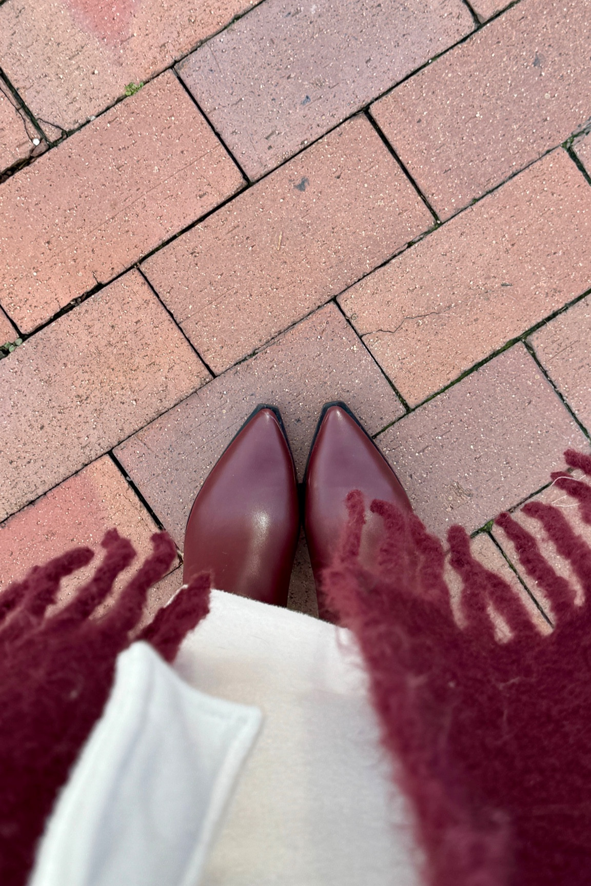 wine red boots for winter🍷

#LTKSeasonal #LTKShoeCrush #LTKStyleTip