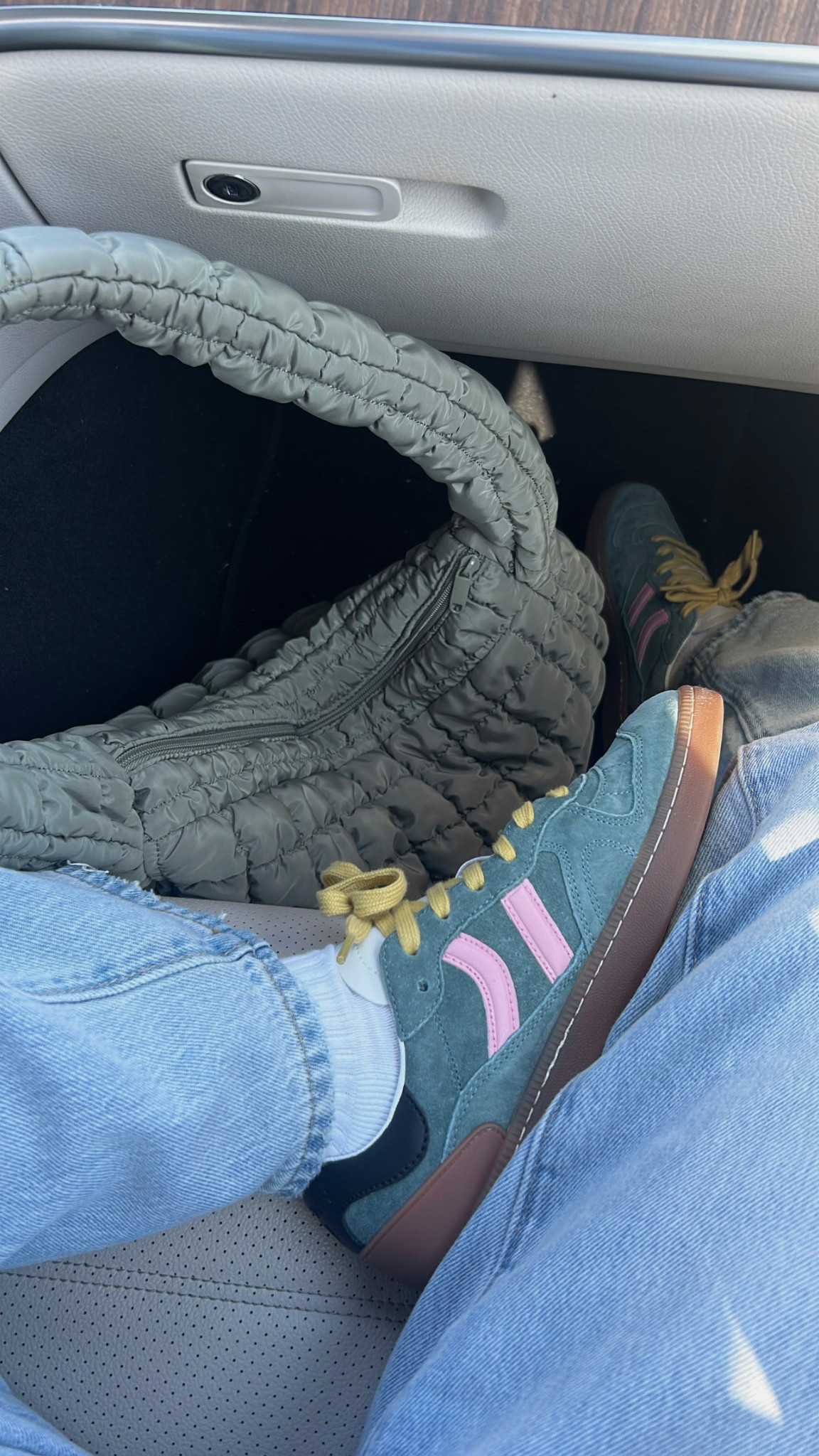 New fave sneakers from coolway 


#LTKShoeCrush