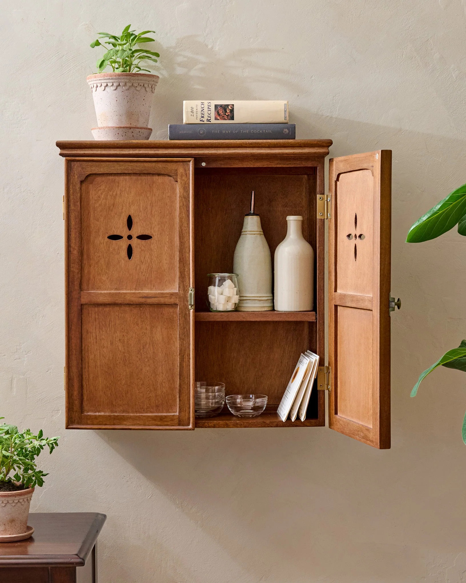 Amelia Wooden Wall Cabinet | Magnolia