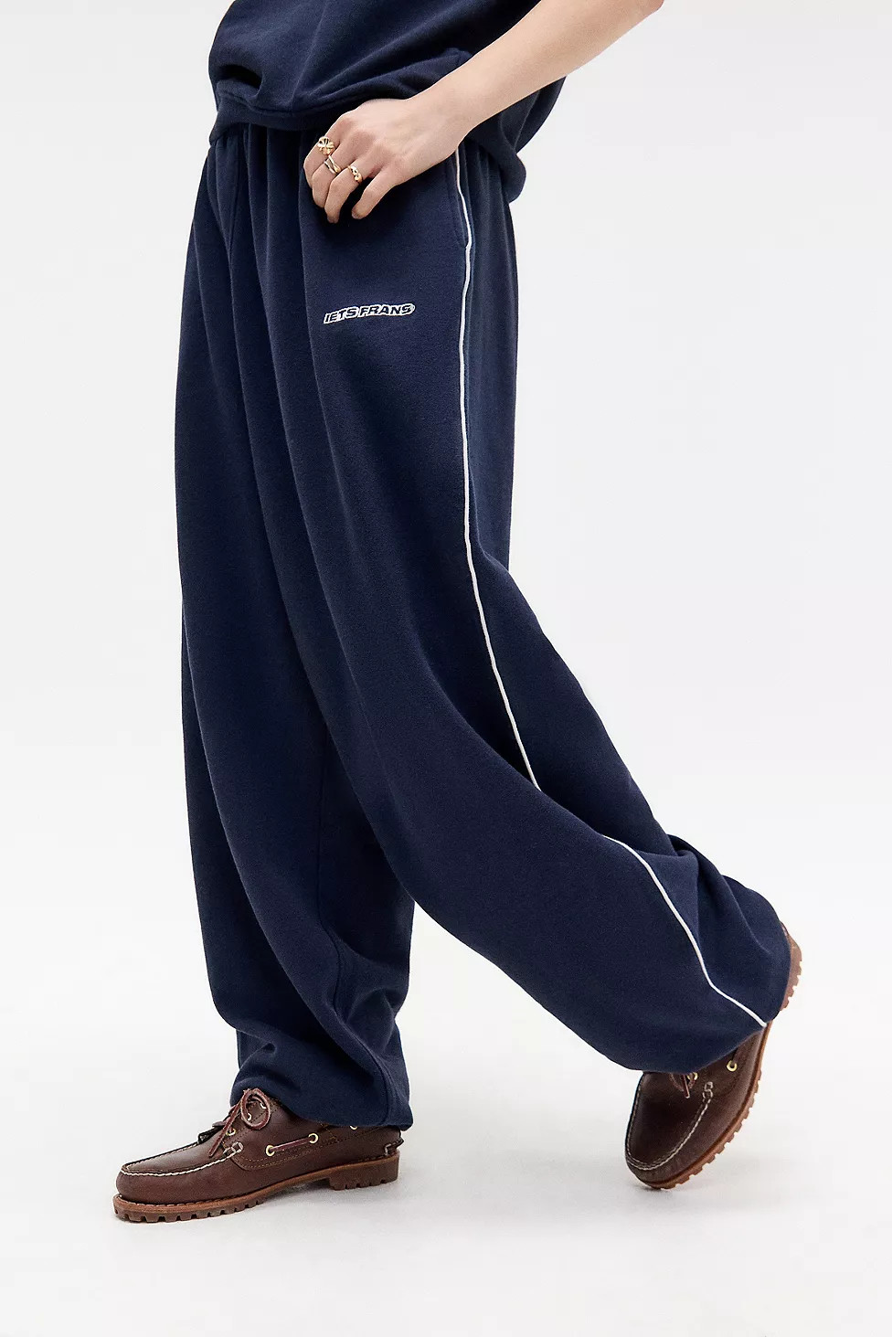 iets frans... Navy Harri Baggy Joggers | Urban Outfitters DE