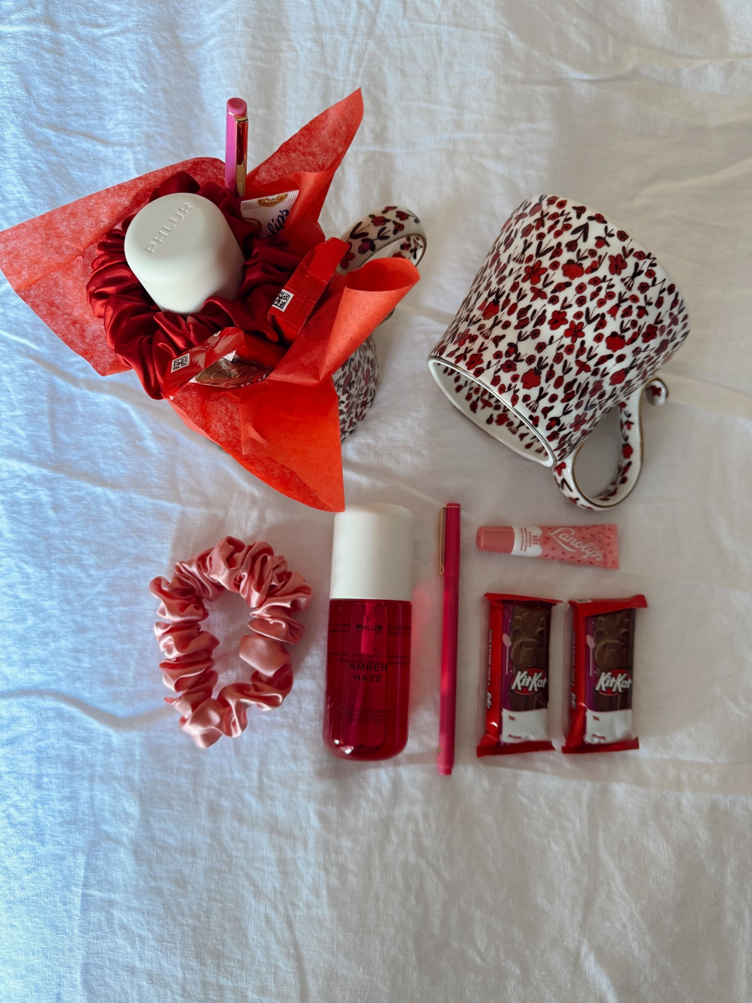 The cutest valentine gifts I made for my daughters teacher this year 💕 I wanted them to be valentine themed but items they could use anytime! 

#LTKSeasonal #LTKBeauty #LTKValentine