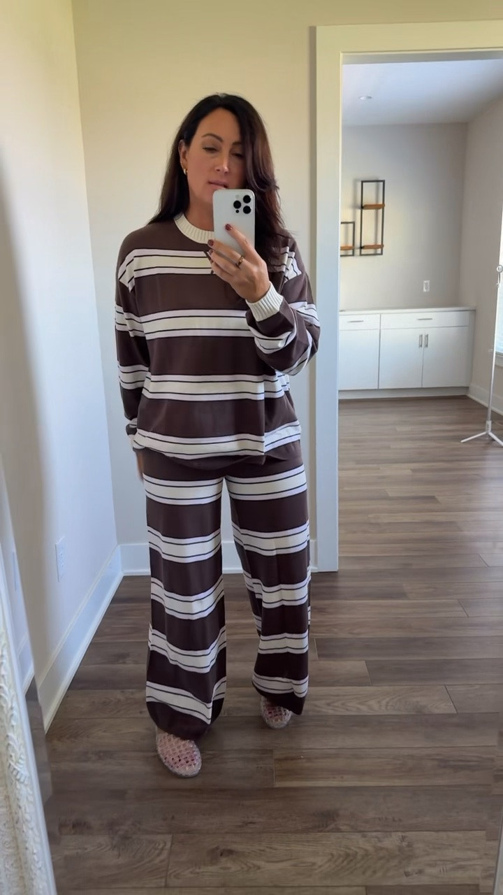 Cutest matching set from @Aerie @American Eagle Outfitters on sale for up to 35% off! Use code STOCKNROLL… Wearing medium in both!

#LTKootd #LTKSaleAlert #LTKSeasonal