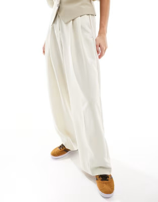 Vila Petite tailored wide leg trousers in cream | ASOS (Global)