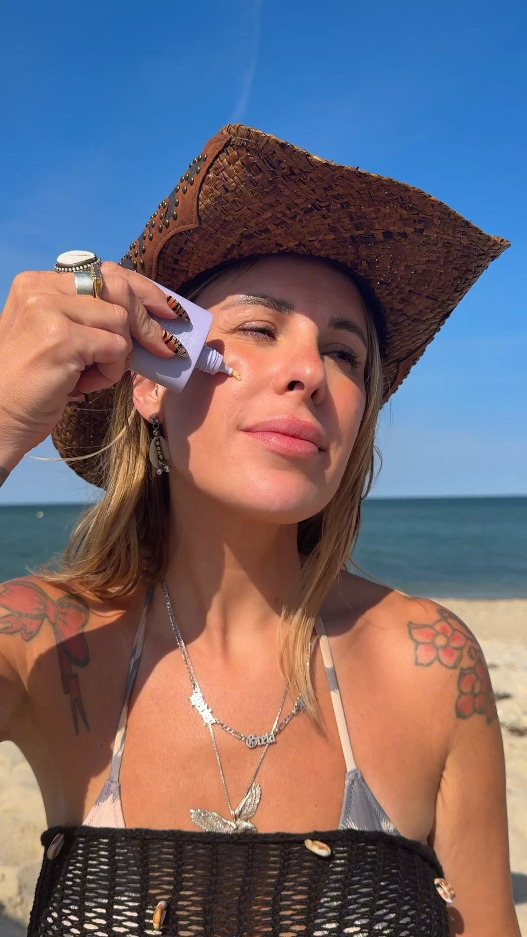 Beach refresh 🐚👙

#LTKgrwm #LTKselfcare