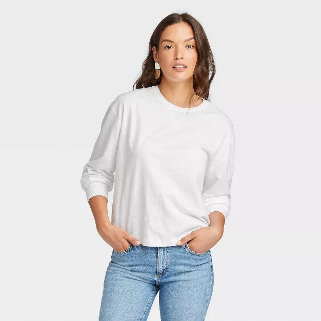 Women's Long Sleeve Boxy T-Shirt - Universal Thread™ | Target