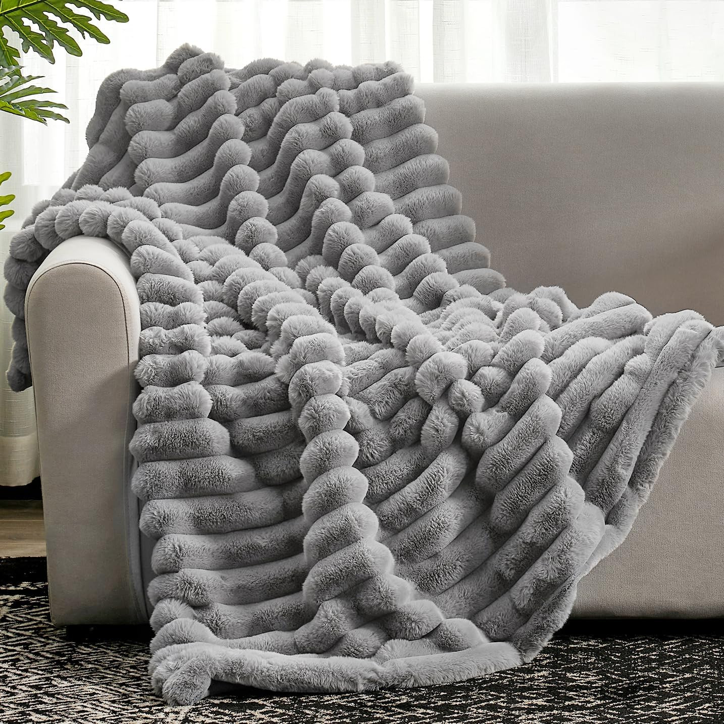 Cozy Bliss Faux Fur Throw Blanket for Couch, Cozy Warm Plush Striped Blanket for Sofa Bedroom Liv... | Amazon (US)