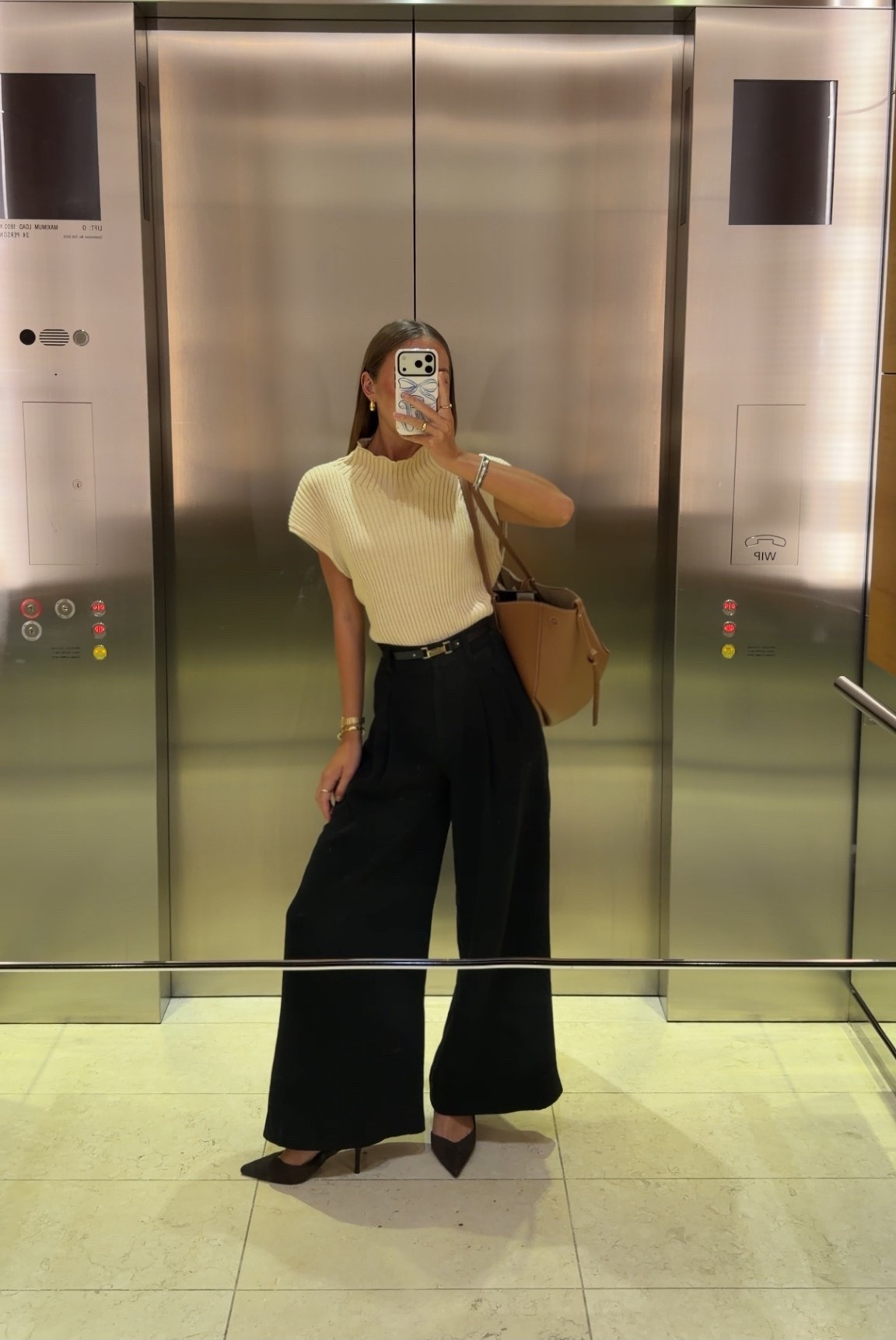 Office outfit of the day 🤍 

#LTKworkwear #LTKspring #LTKaustralia