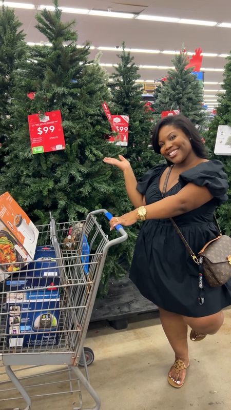 When it comes to a deal, @Walmart’s got you covered! If you’re still looking for Christmas gifts or something to gift yourself - here a few of my picks currently on deal. #WalmartPartner #IYWYK #WalmartDeals

#LTKfindsunder50 #LTKhome #LTKGiftGuide