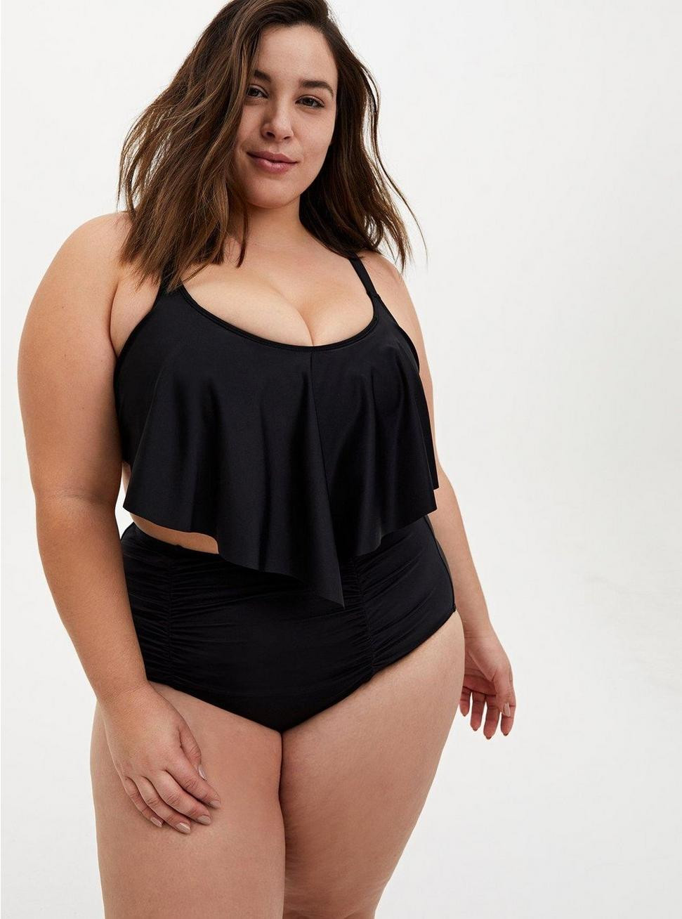 Wireless V Flounce Bikini Top | Torrid (US & Canada)