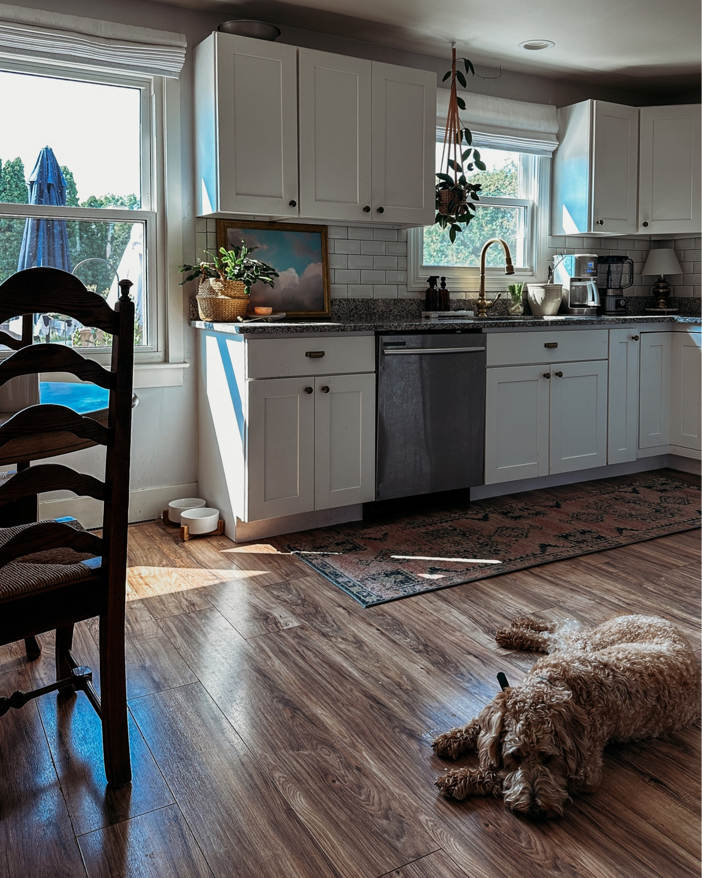 Major sale alert on my @loloi kitchen runner and a bunch of other kitchen favorites!
Modern vintage white kitchen
Loloi runner
Kohler artifacts brass faucet


#LTKhome #LTKFind #LTKsalealert