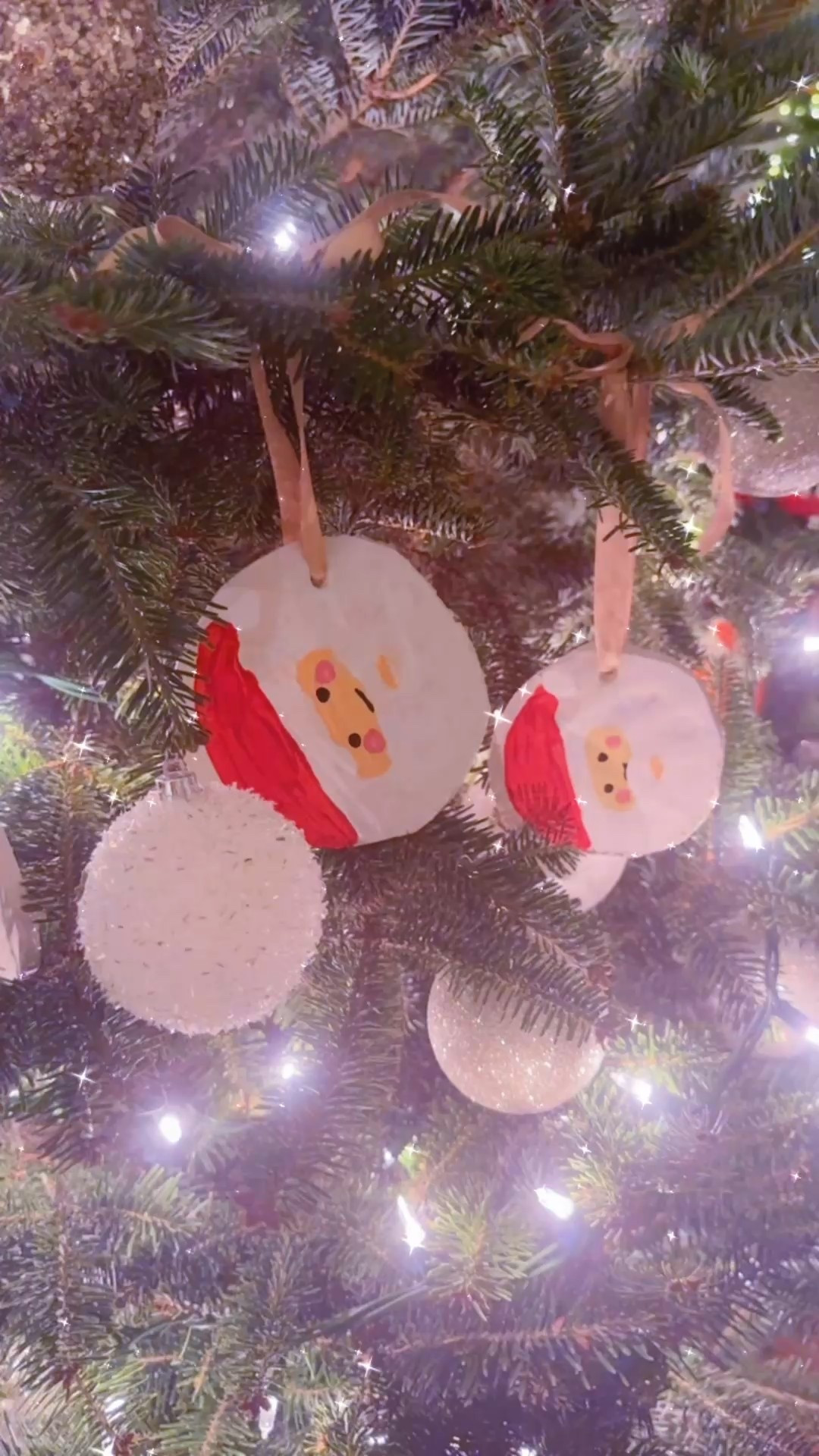 these make me so happy 🤭🎅🏻🎄