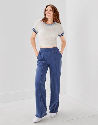 AE Fleece Super High-Waisted Baggy Wide-Leg Sweatpant | American Eagle Outfitters (US & CA)