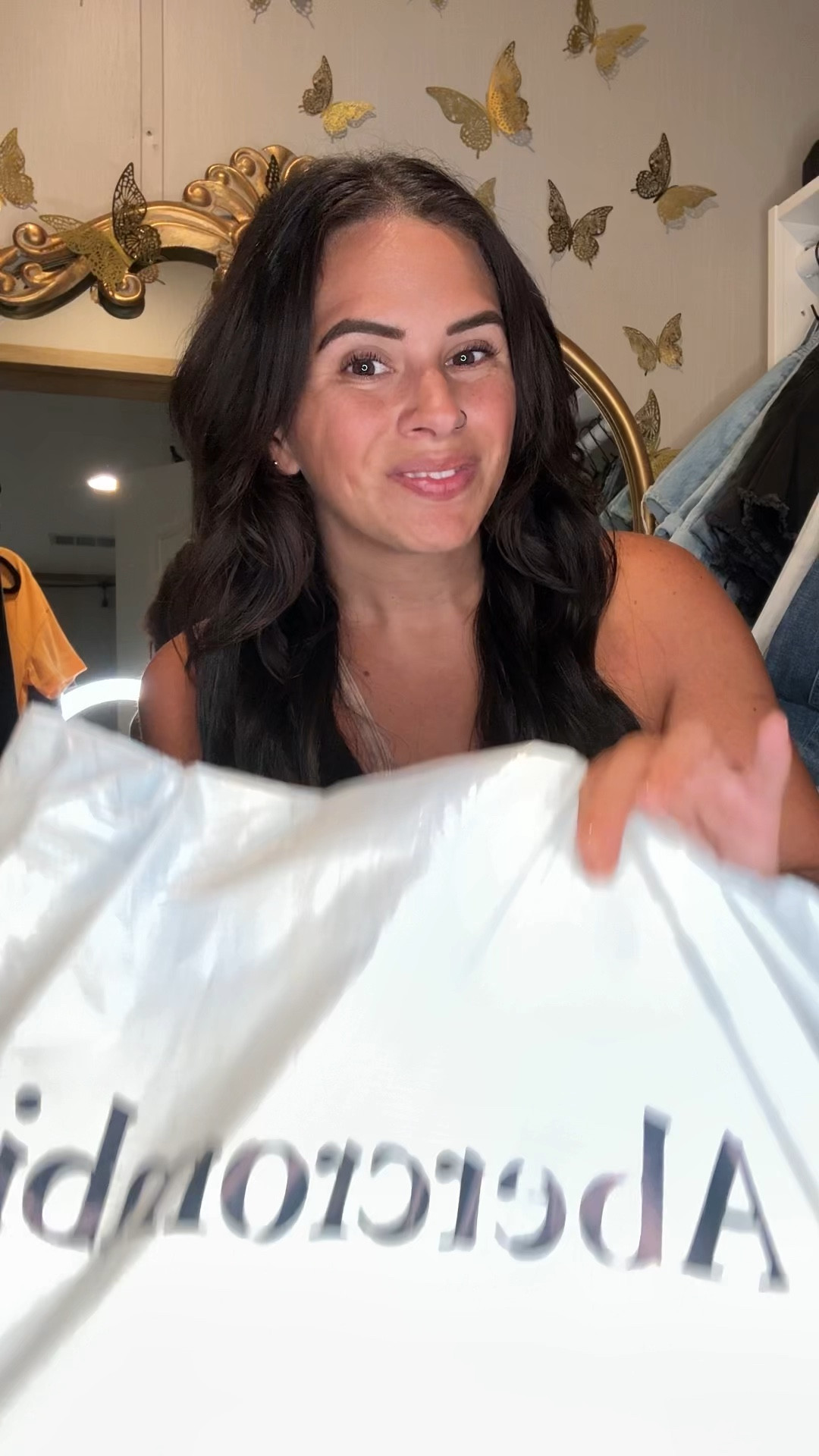 Abercrombie haul! Trying out these low rise jeans because why not. 

Sizing details:
I’m 5’3 and 149 lbs 
•jeans in a size 12
•shirt in a men’s size M 

Jeans
Straight leg jeans
Mid rise jeans 
Chiefs 
Kansas City 
NFL collection  

#LTKMidsize #LTKBacktoSchool #LTKVideo