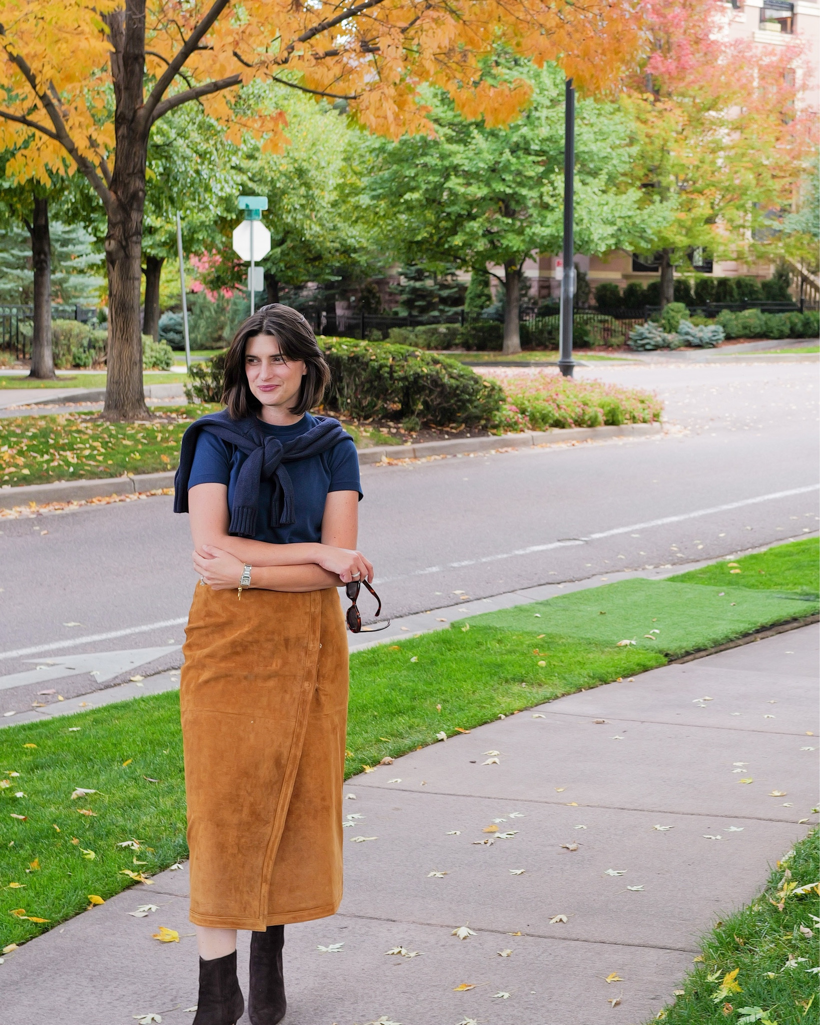 A quick fall getaway. Wearing a medium Ralph Lauren flag sweater and size 6 in the suede skirt 