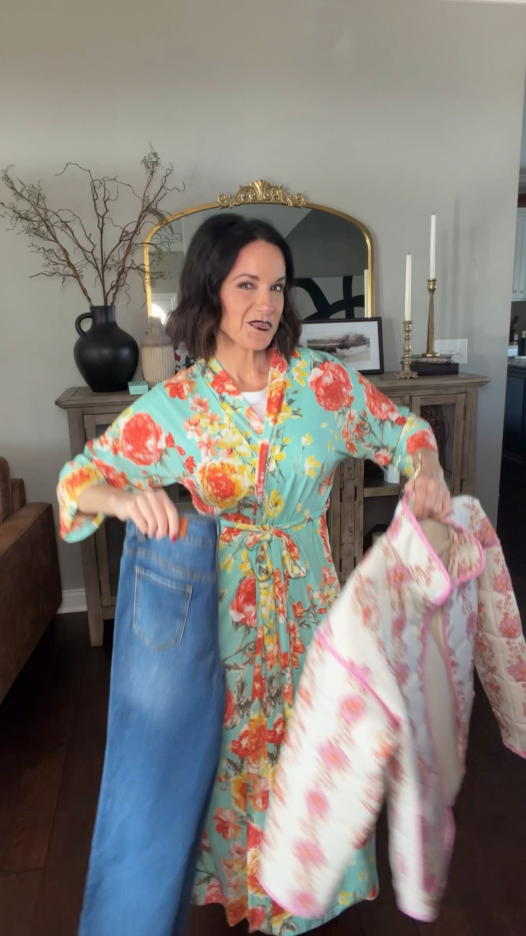 This jacket screams spring and I’m so here for it 🌷🌿🌸🌱

All runs TTS


#LTKOver40 #LTKPetite #LTKootd