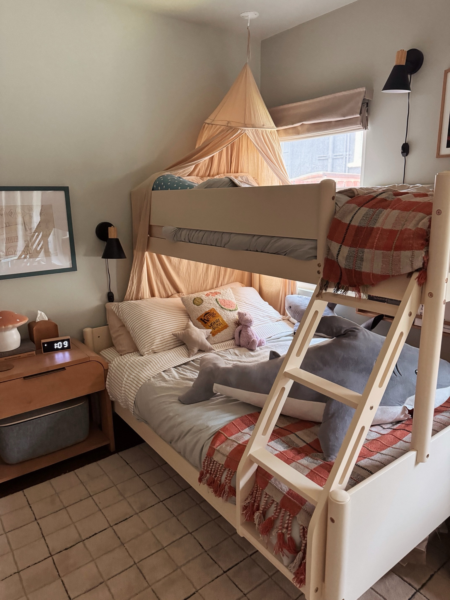 arlos room still bringing me joyyyy! 

#LTKFamily #LTKKids #LTKHome