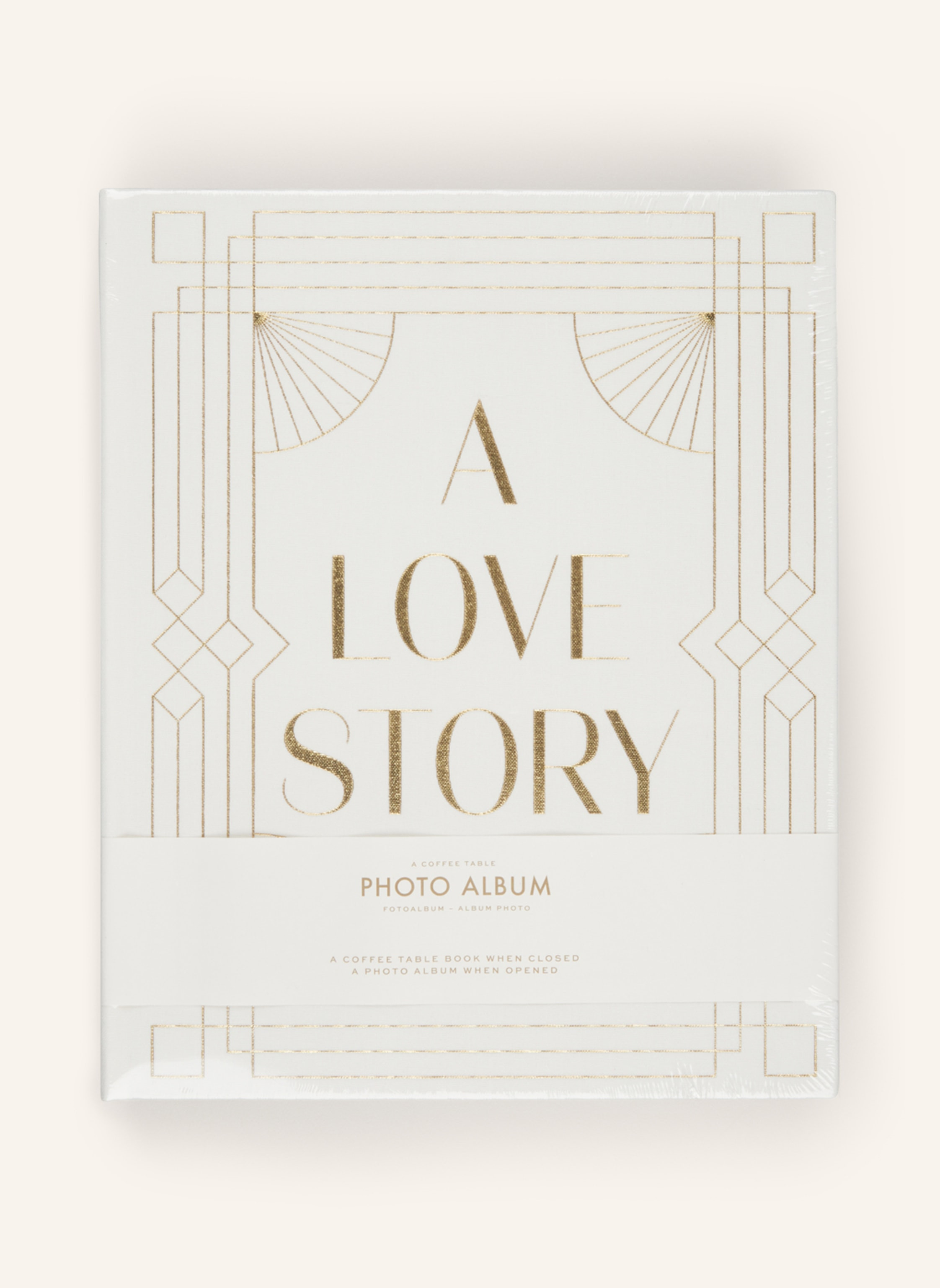 Fotoalbum A LOVE STORY | Breuninger (DACH)
