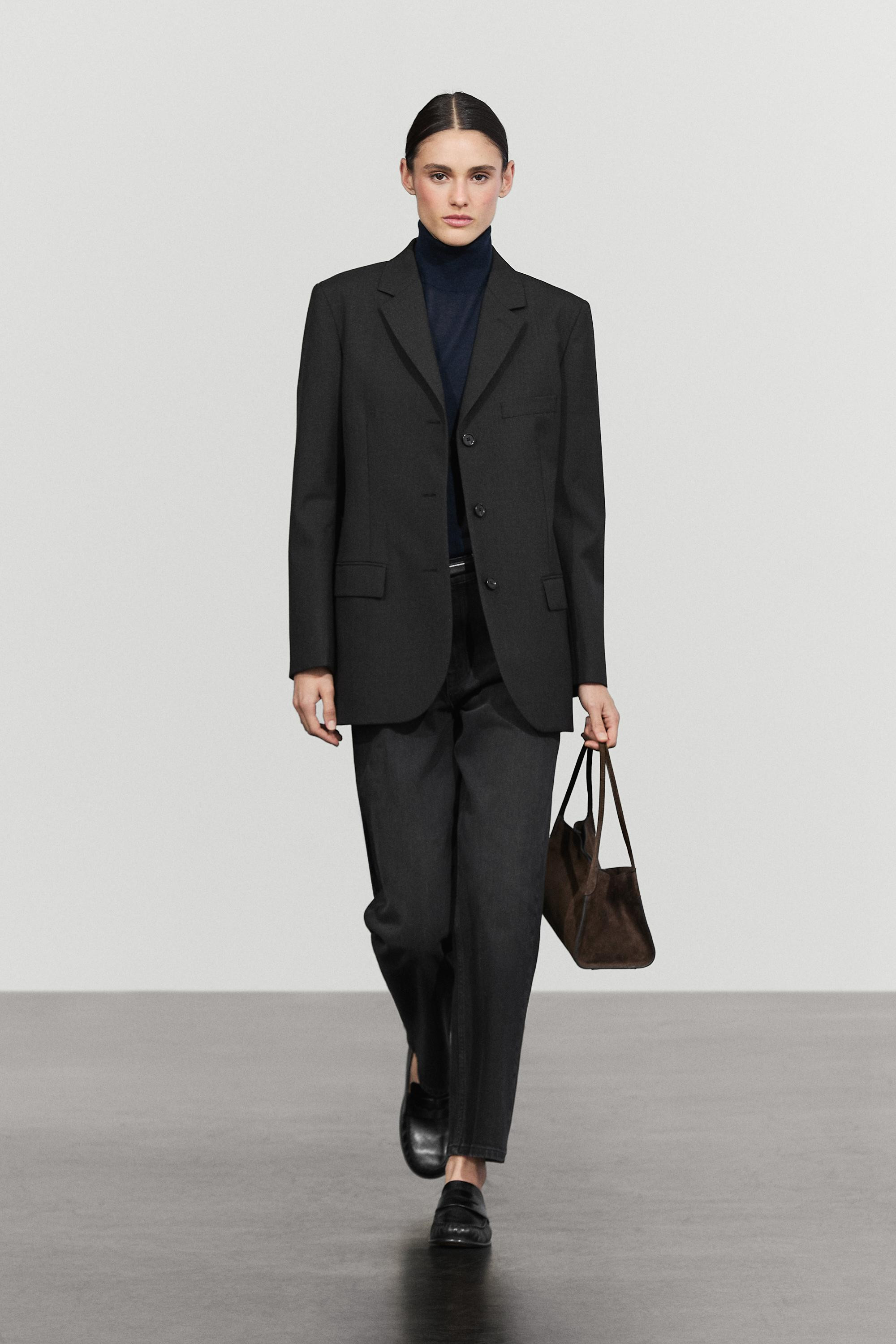 Three-button wool blazer | Massimo Dutti US