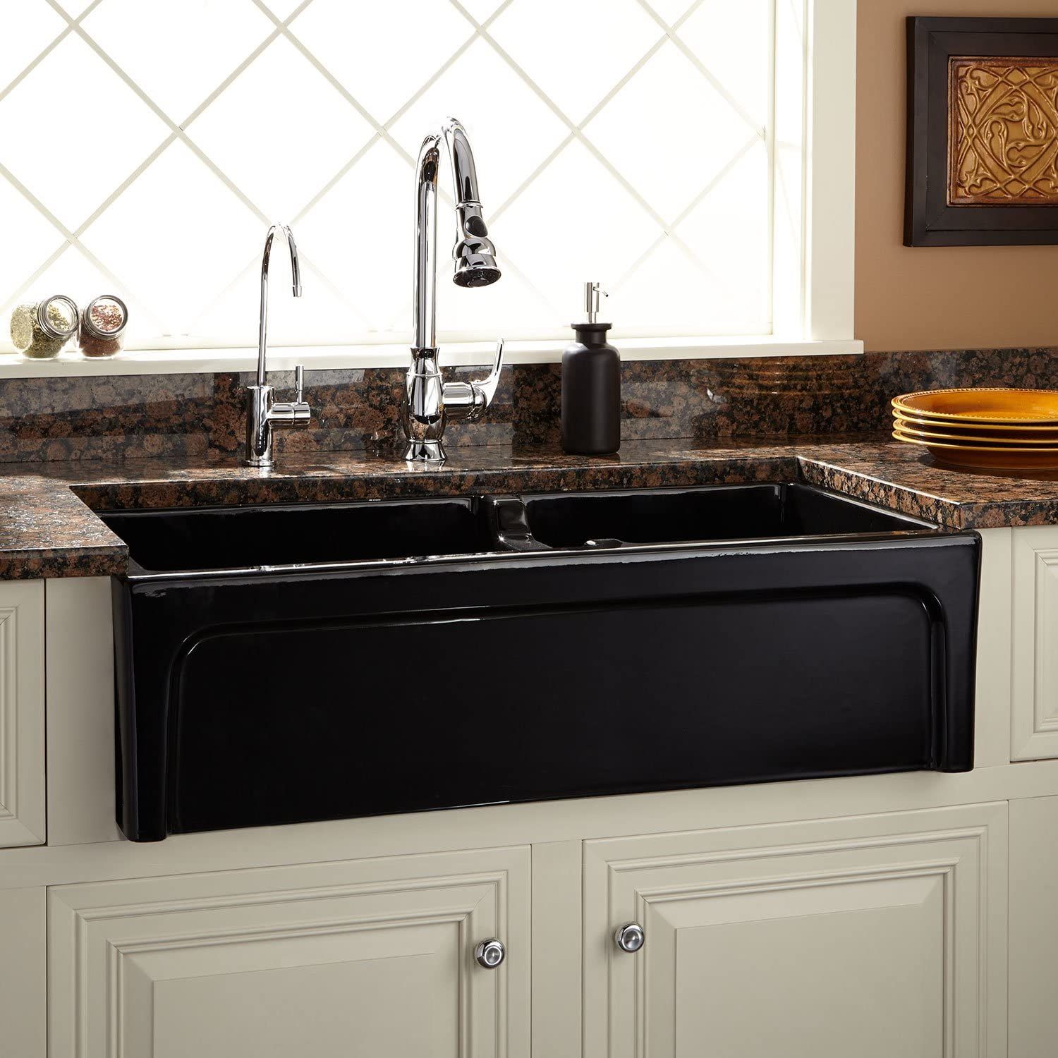 Signature Hardware 928042-36 Risinger 36" 60/40 Offset Bowl Fireclay Farmhouse Sink with Casement... | Amazon (US)