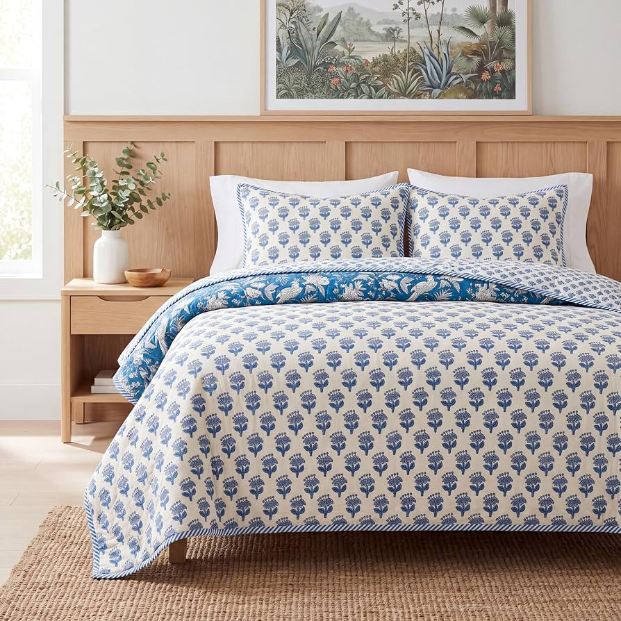 CPC Apatite Blue Reversible Block Print Cotton Queen Quilt 90 x 96 | Amazon (US)