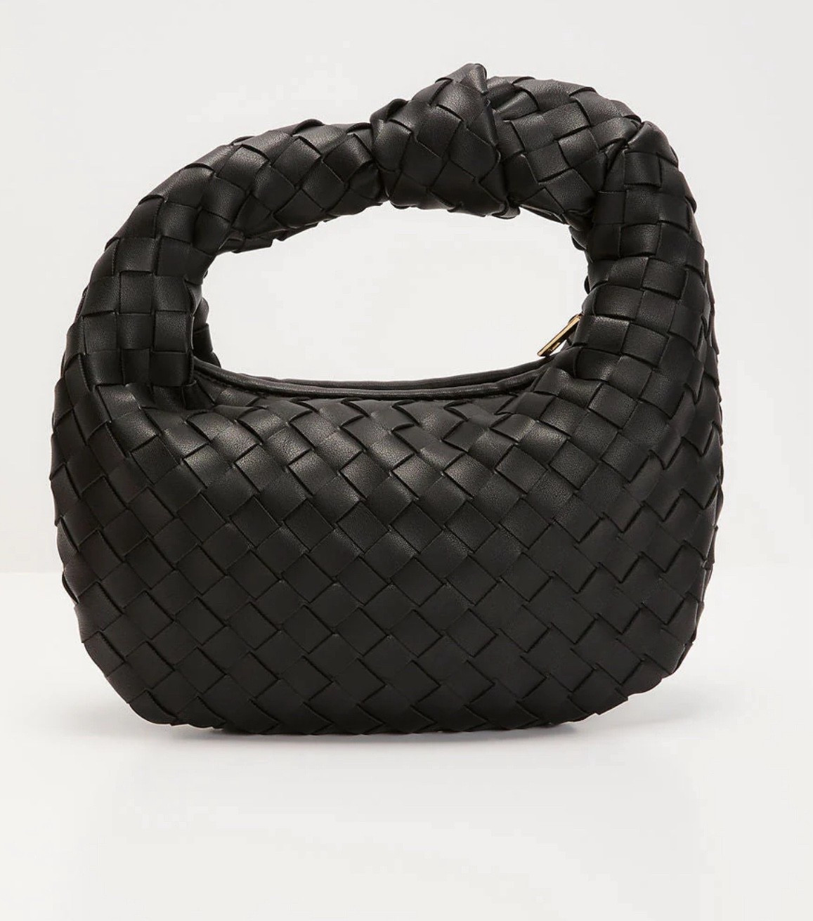 This woven handbag is perfect for any occasion or event!!

#LTKStyleTip #LTKWedding #LTKxVICI